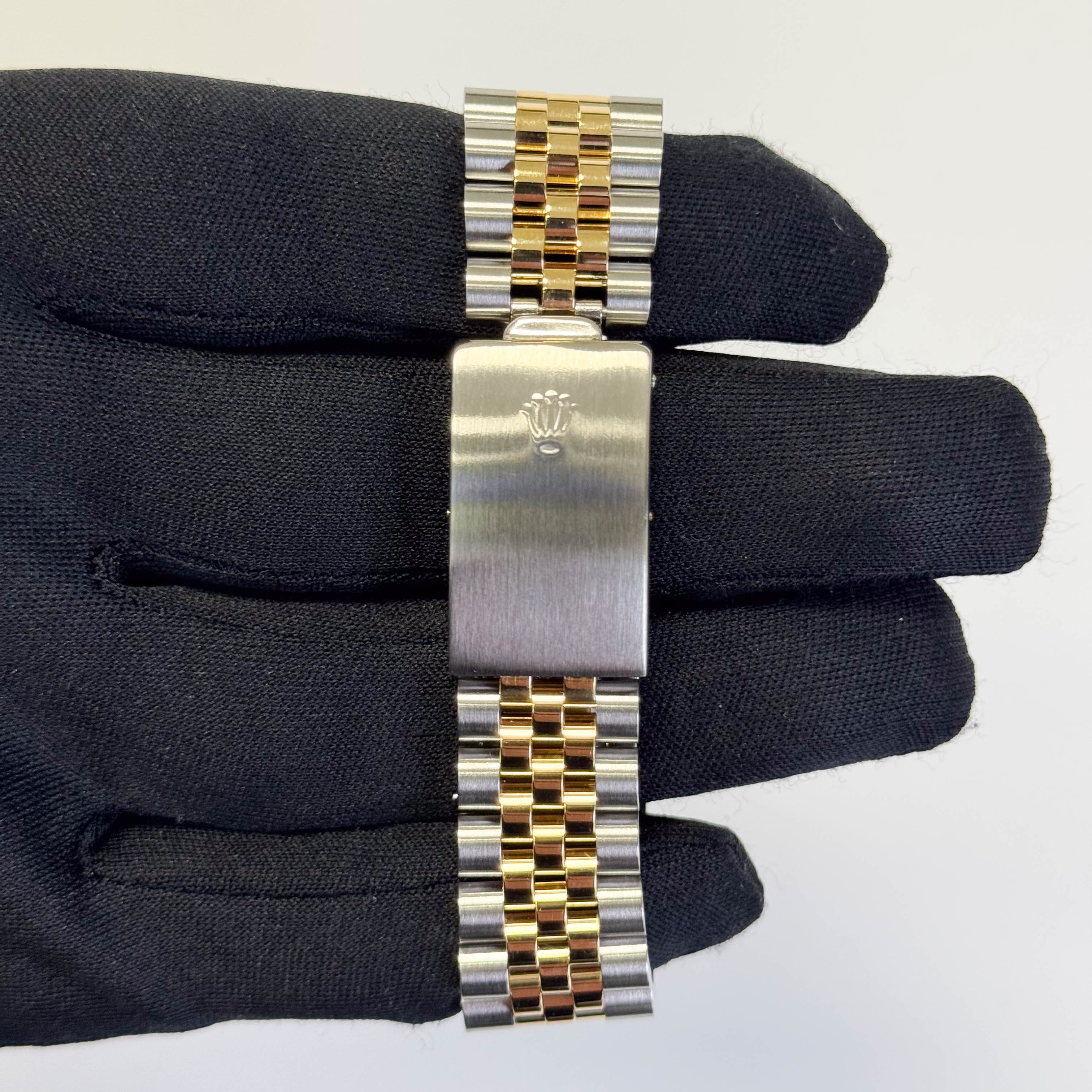 Rolex Datejust 36mm Silver Dial Watch Ref# 16233 - Happy Jewelers Fine Jewelry Lifetime Warranty