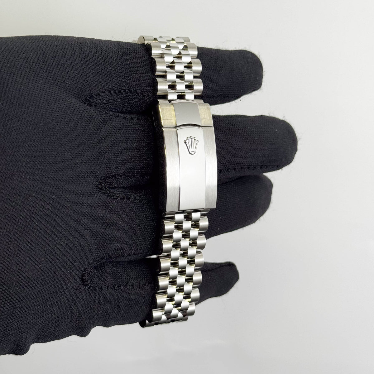 Rolex Datejust 41mm Green Ombre Dial Watch Ref# 126334