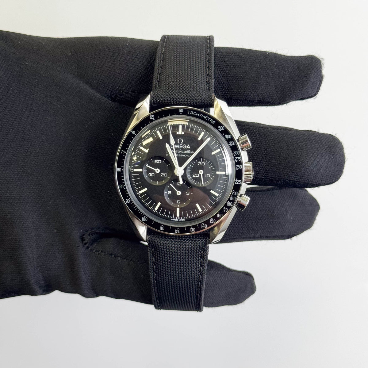 Omega Speedmaster Professional Moonwatch 42mm Black Chronograph Dial Watch Reference# 310.32.42.50.01.001