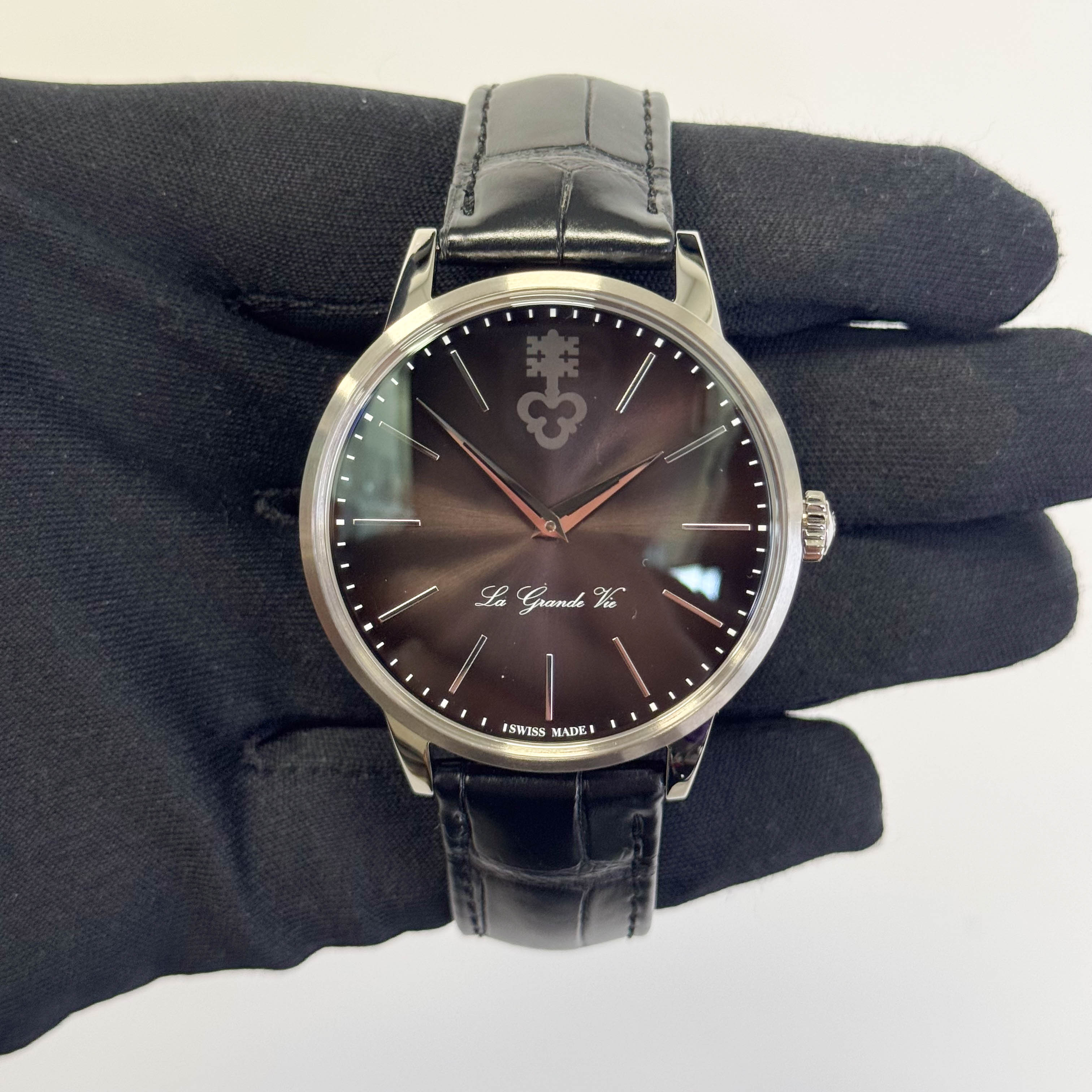 Corum Heritage 42mm Black Dial Watch Ref# 082.750.04/0F01 - Happy Jewelers Fine Jewelry Lifetime Warranty