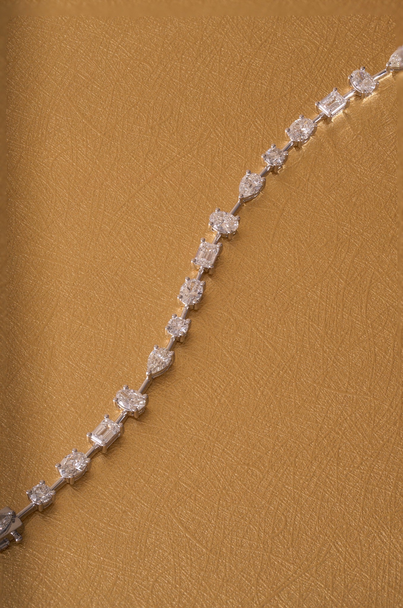 Labgrown East West Multi Diamond Spaced Tennis Bracelet - Happy Jewelers Fine Jewelry Lifetime Warranty