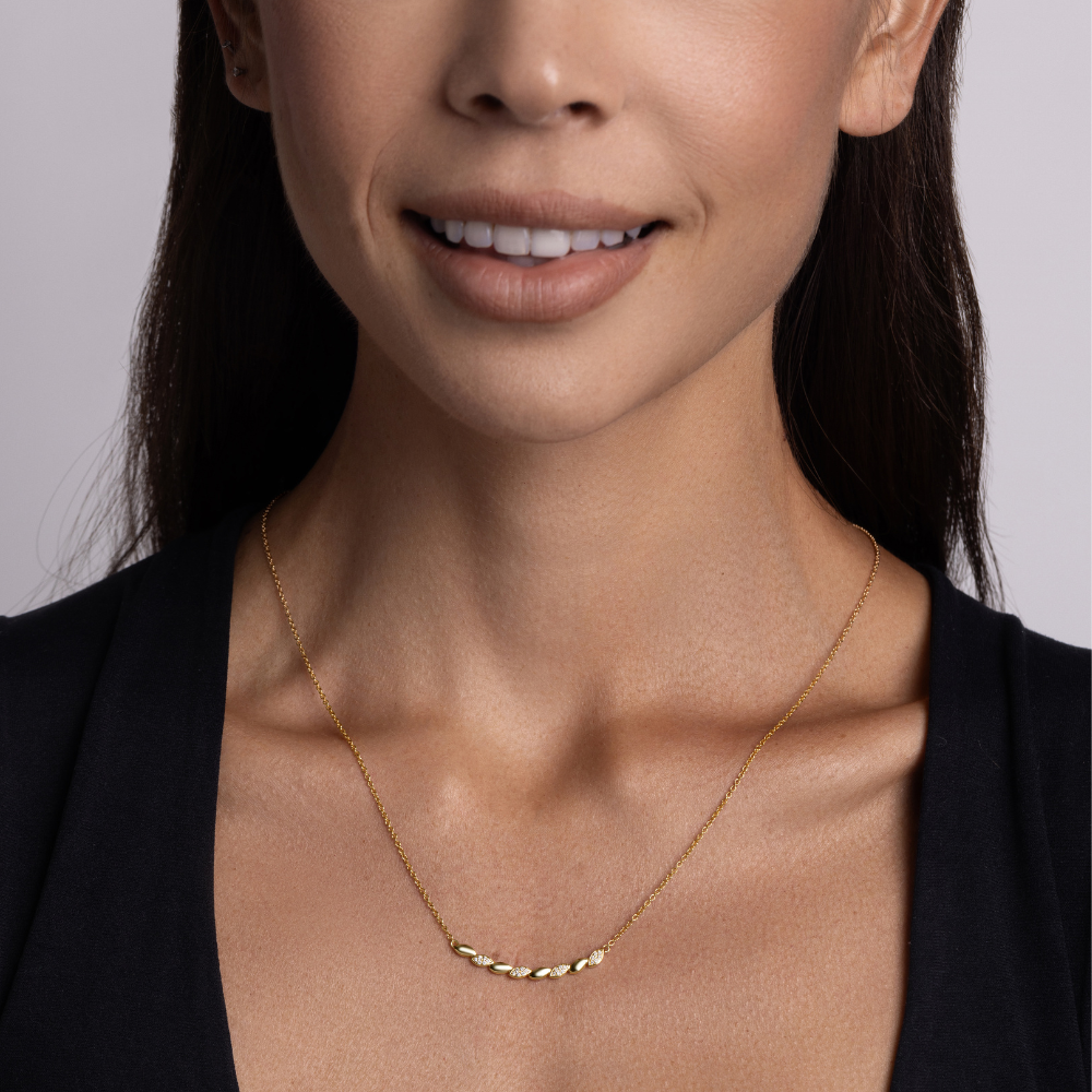 Alternating Diamond Twist Necklace - Happy Jewelers Fine Jewelry Lifetime Warranty