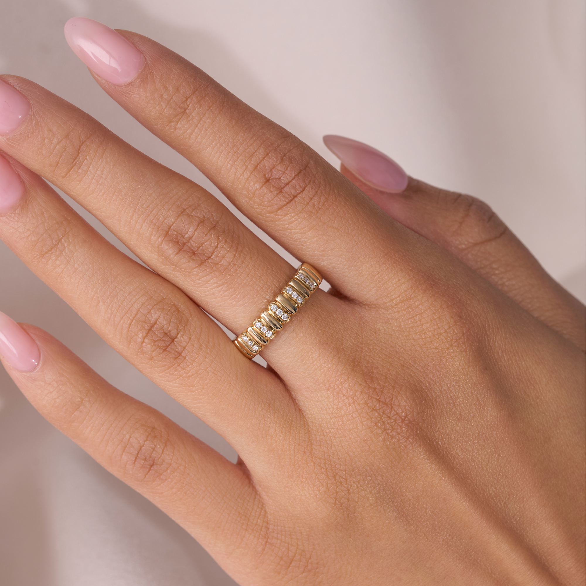 Alternating Diamond Ribbed Halfway Band - Happy Jewelers Fine Jewelry Lifetime Warranty