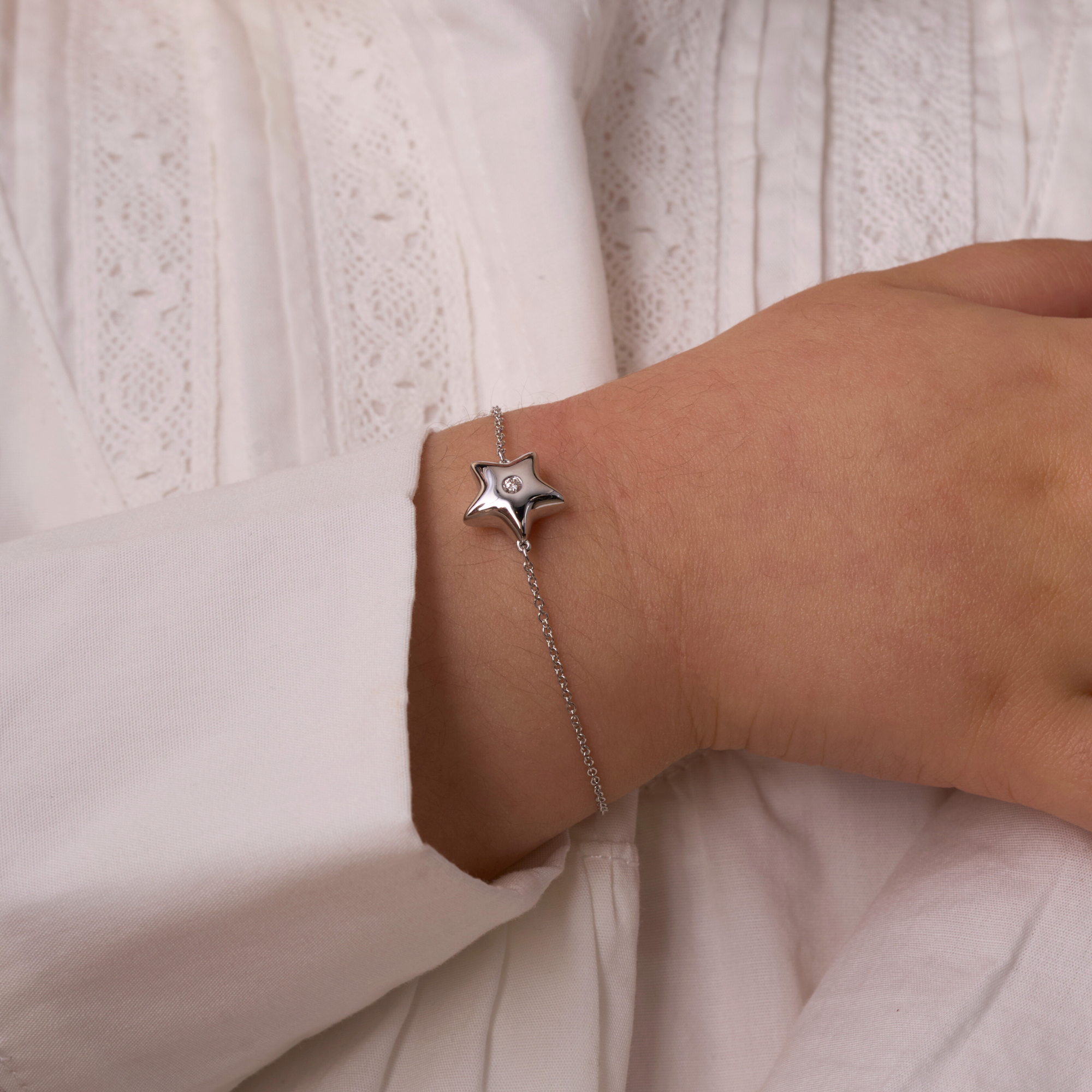 Kid's Diamond Bubble Star Bracelet - Happy Jewelers Fine Jewelry Lifetime Warranty