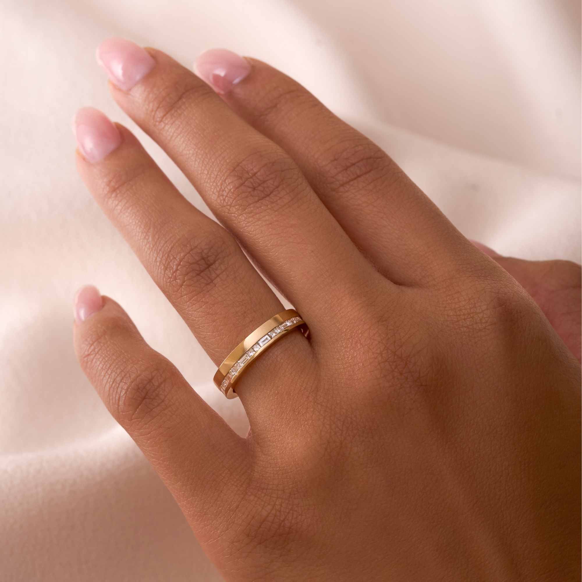 Mixed Diamond Band - Happy Jewelers Fine Jewelry Lifetime Warranty