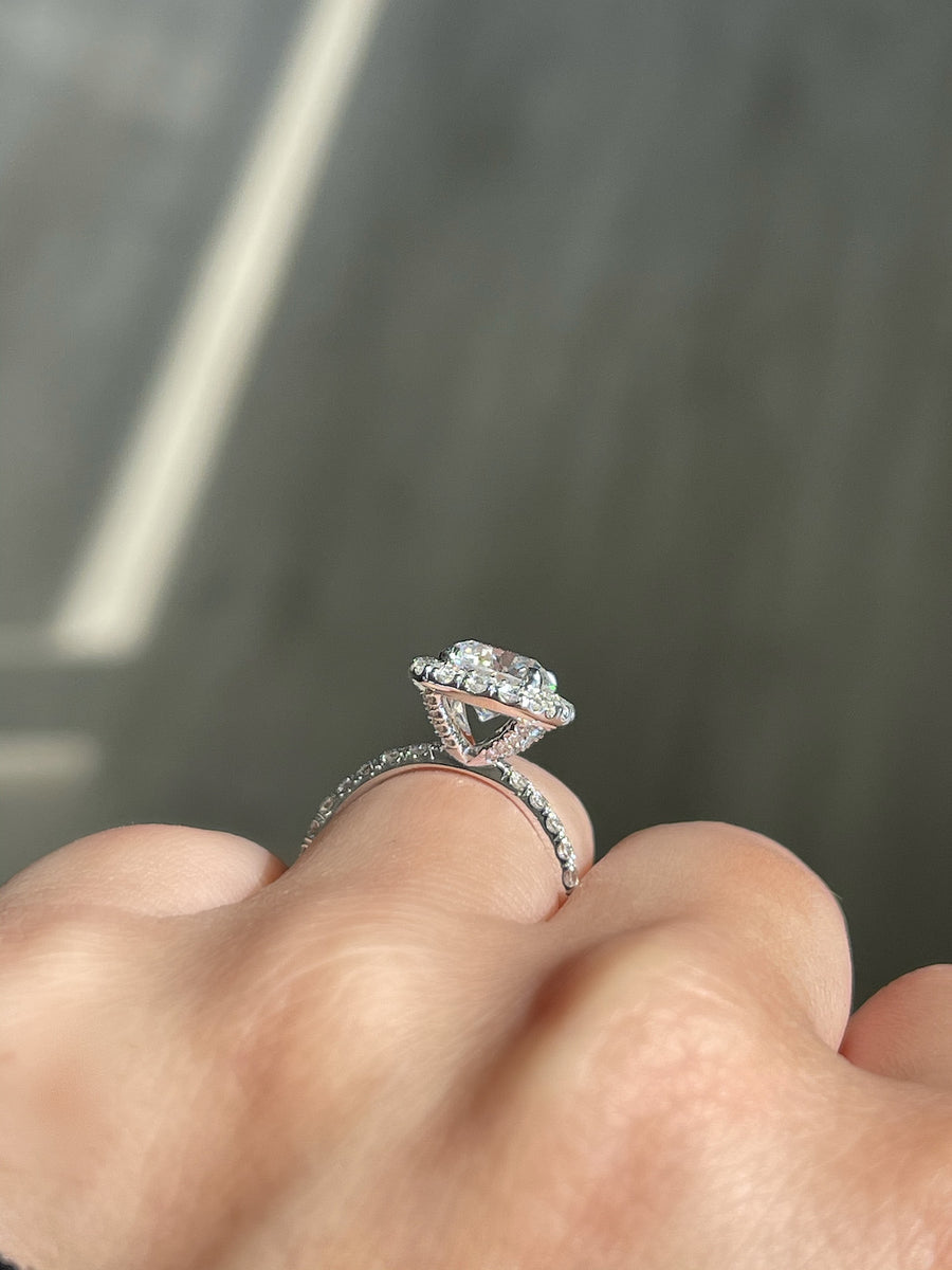 1.60 Round Brilliant Cut Natural Diamond Engagement Ring
