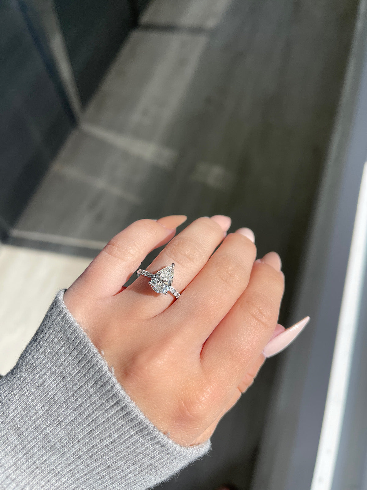 2.04 Pear Shape Diamond G color SI1 clarity | Engagement Ring Wednesday - Happy Jewelers Fine Jewelry Lifetime Warranty