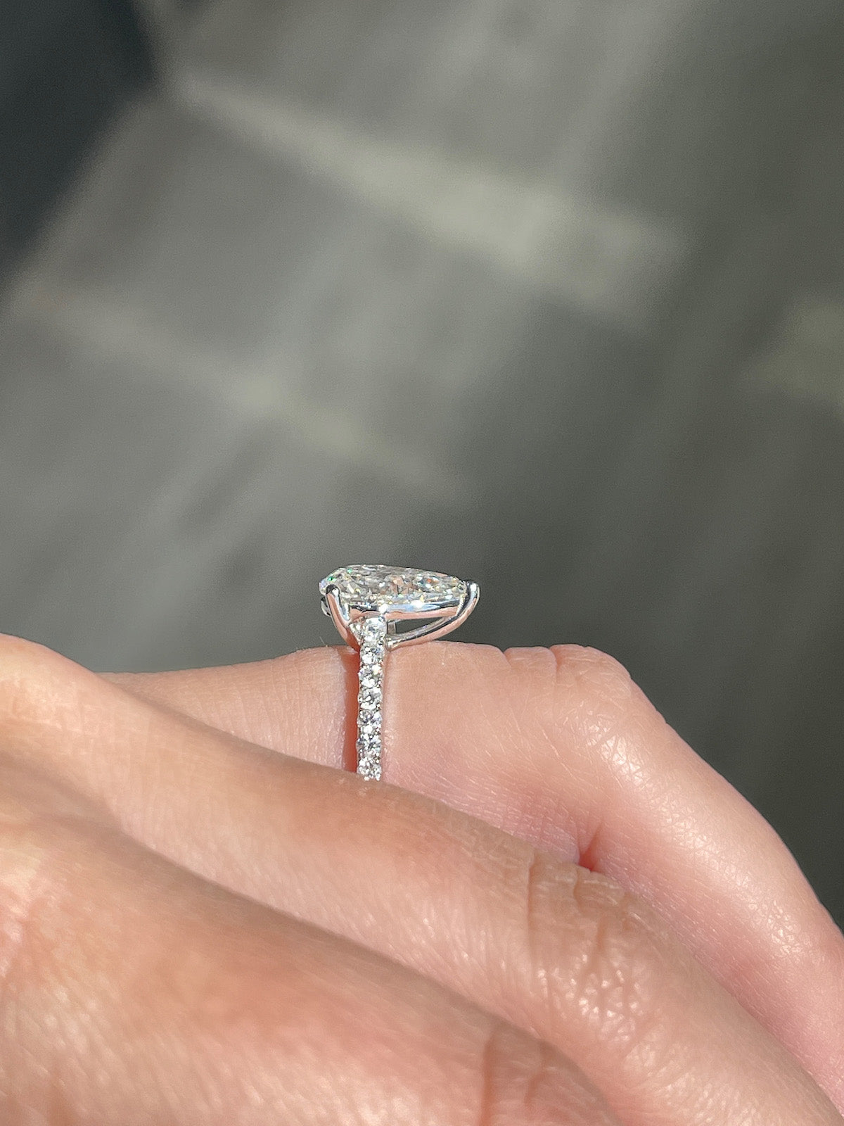 2.04 Pear Shape Diamond G color SI1 clarity | Engagement Ring Wednesday - Happy Jewelers Fine Jewelry Lifetime Warranty