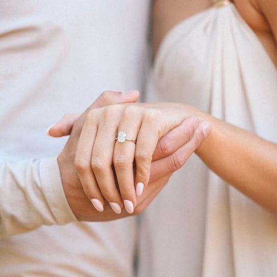 What Hand Does a Wedding Ring Go On and Why?