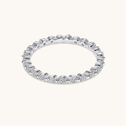 Small Round Shared Prong Diamond Eternity Band - Happy Jewelers Fine Jewelry Lifetime Warranty