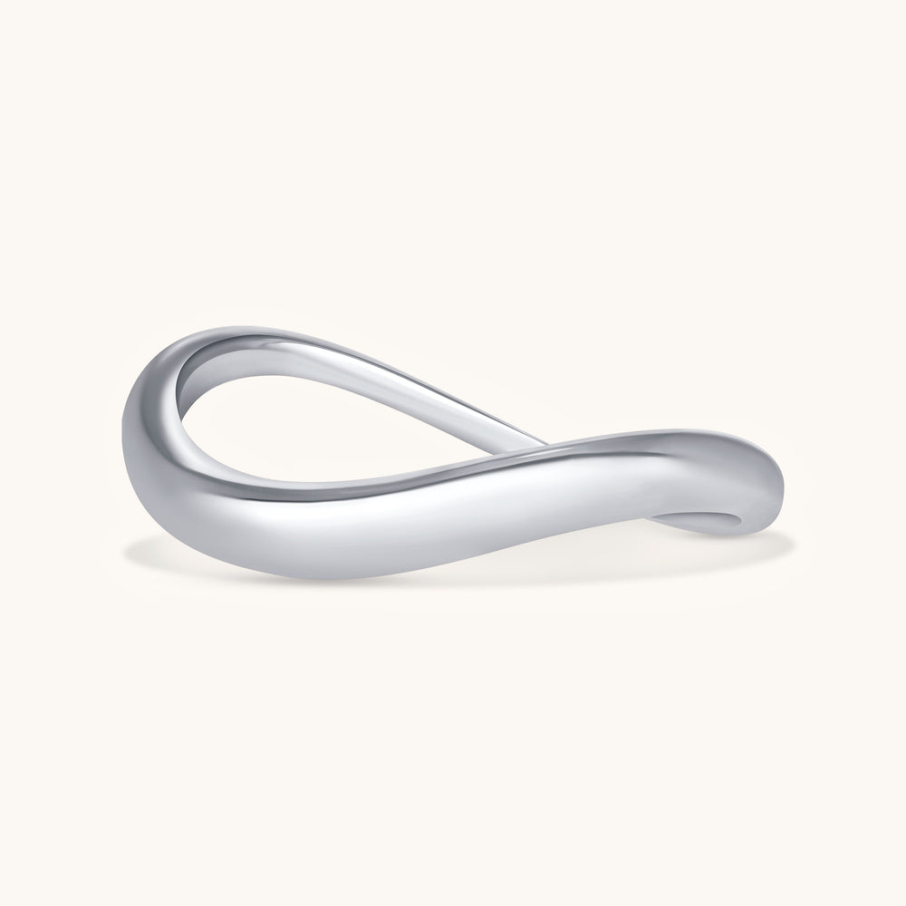 Petite Solid Gold Motion Ring – Happy Jewelers