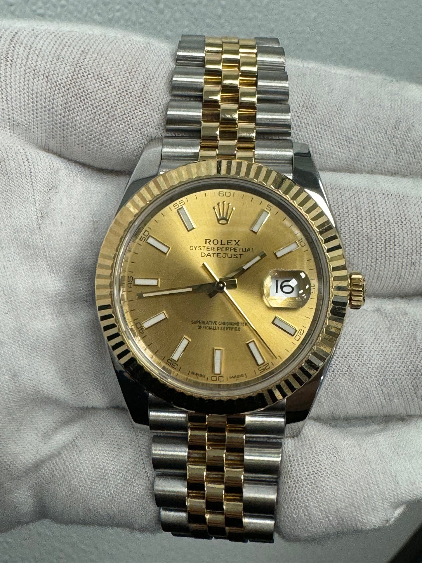 Rolex Datejust 41mm Champagne Dial Watch Ref# 126333