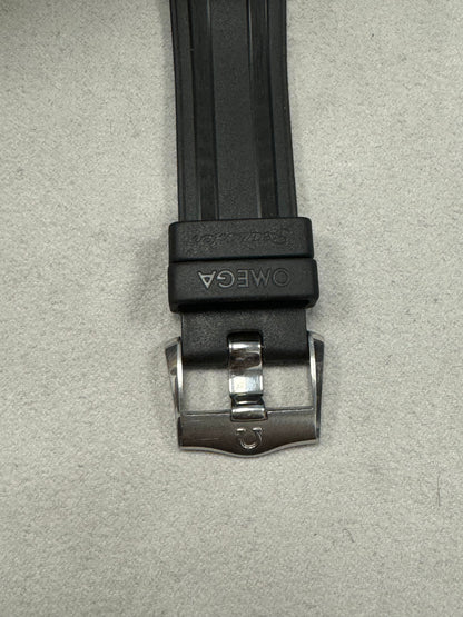 Omega Sea Master 300 Stainless Steel 42mm Black Dot Dial Watch Reference #: 210.32.42.20.01.001 - Happy Jewelers Fine Jewelry Lifetime Warranty
