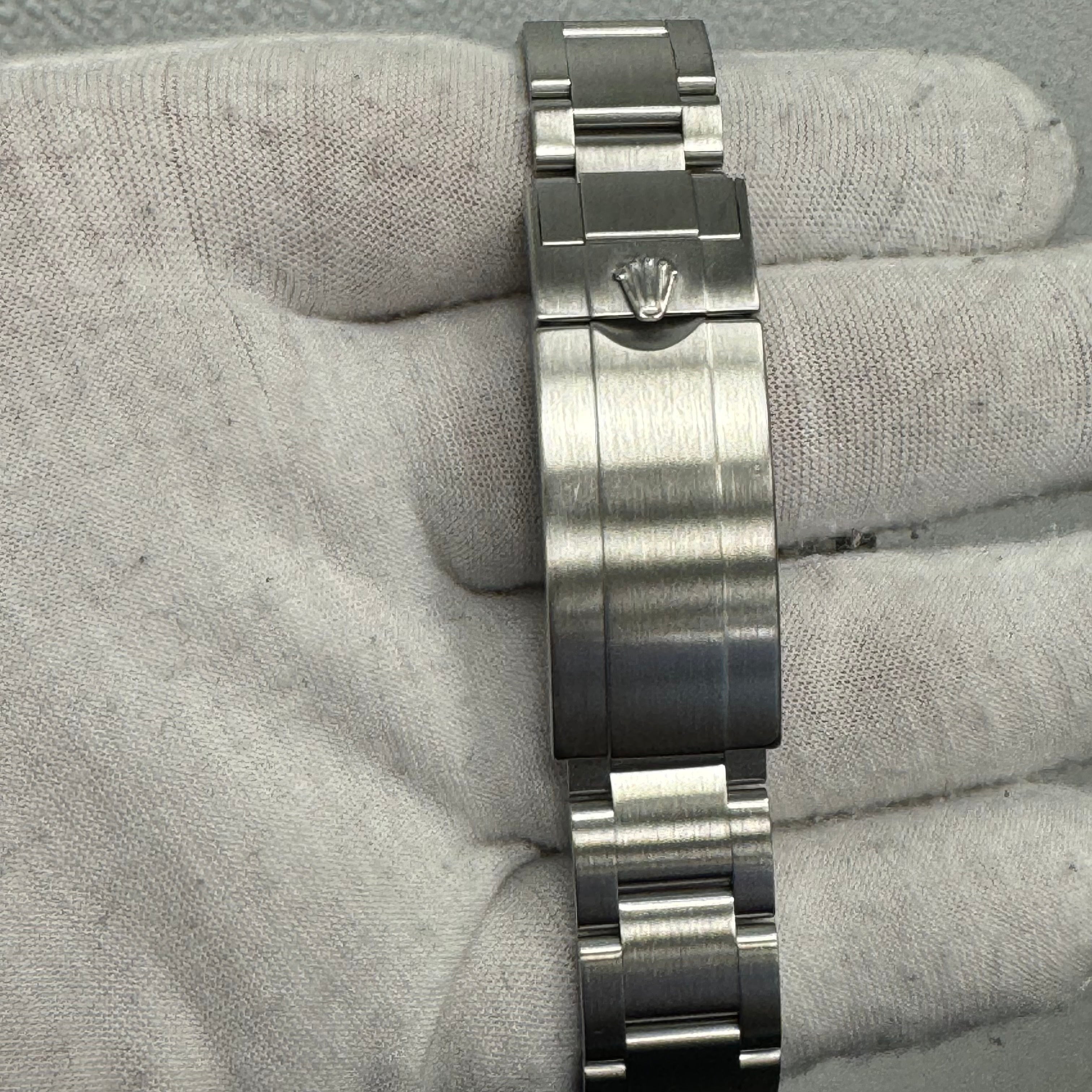 Rolex Submariner 40mm Black Dial Ref# 116610LN - Happy Jewelers Fine Jewelry Lifetime Warranty