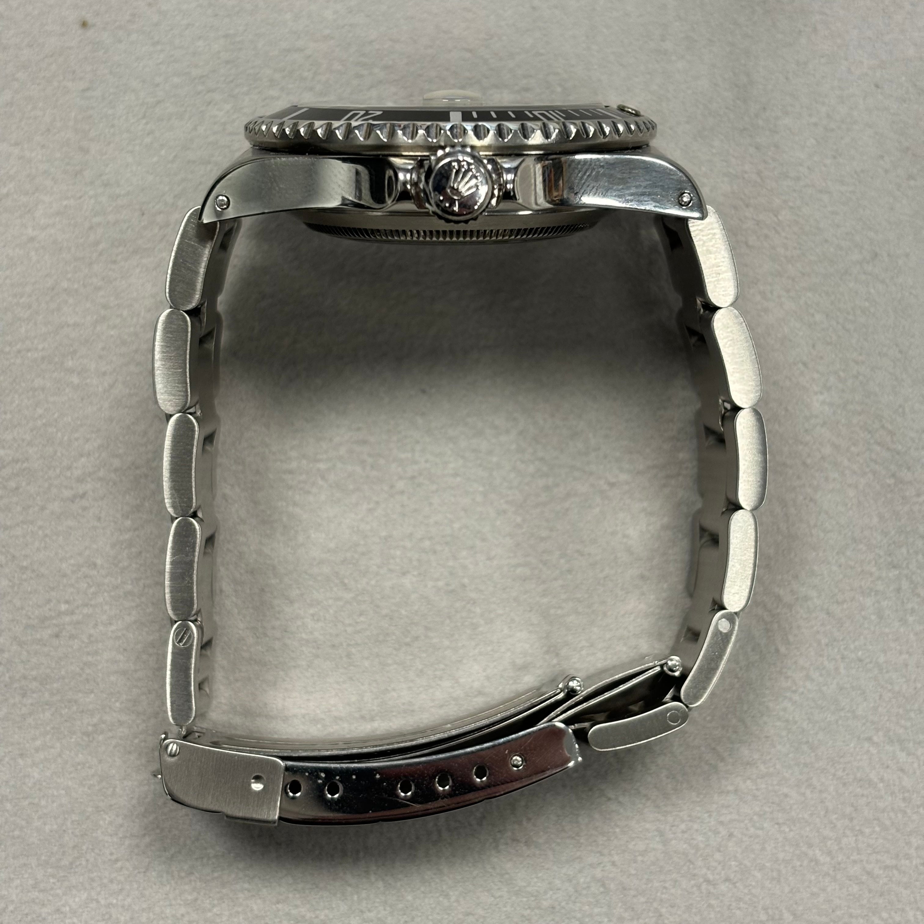 Rolex Submariner 40mm Black Dial Ref# 16610 - Happy Jewelers Fine Jewelry Lifetime Warranty