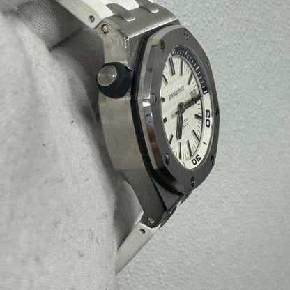 AP Offshore Diver 42mm White Dial Ref# 15710ST.00.A010CA.01 - Happy Jewelers Fine Jewelry Lifetime Warranty