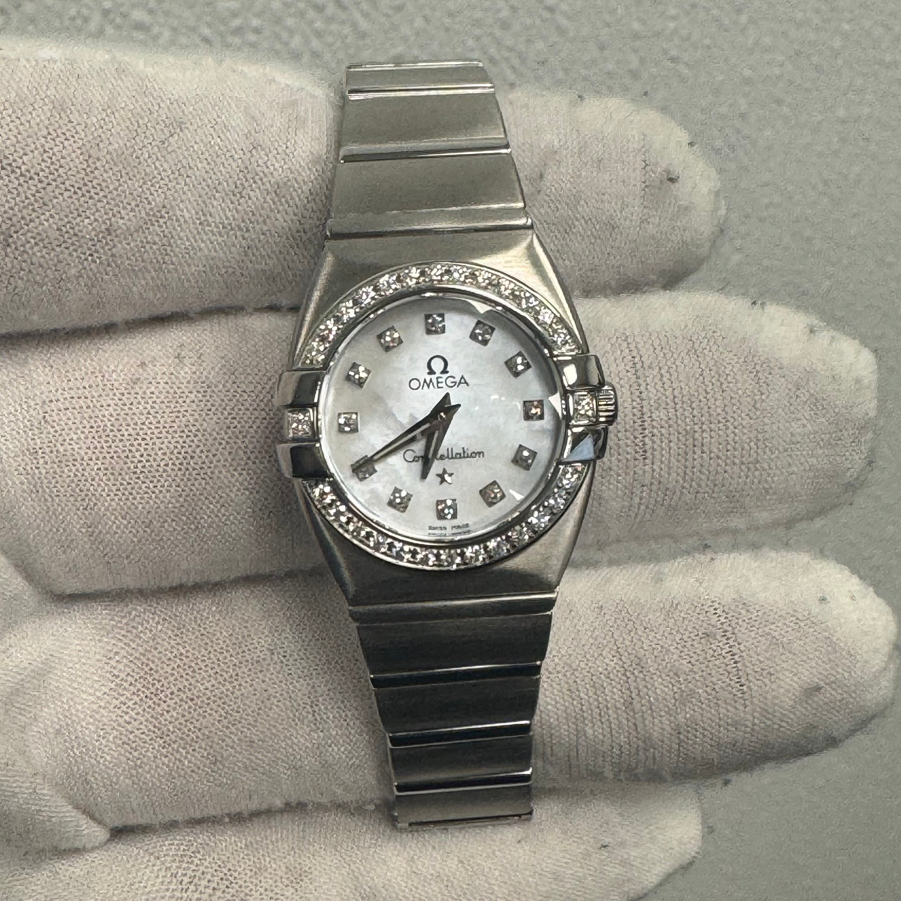 Omega Constellation 24mm MOP Dial Ref# 131.15.28.60.55.001 - Happy Jewelers Fine Jewelry Lifetime Warranty
