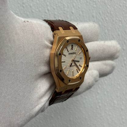 Audemars Piguet Royal Oak 39mm White Dial Ref# 15300OR.OO.D088CR.02 - Happy Jewelers Fine Jewelry Lifetime Warranty