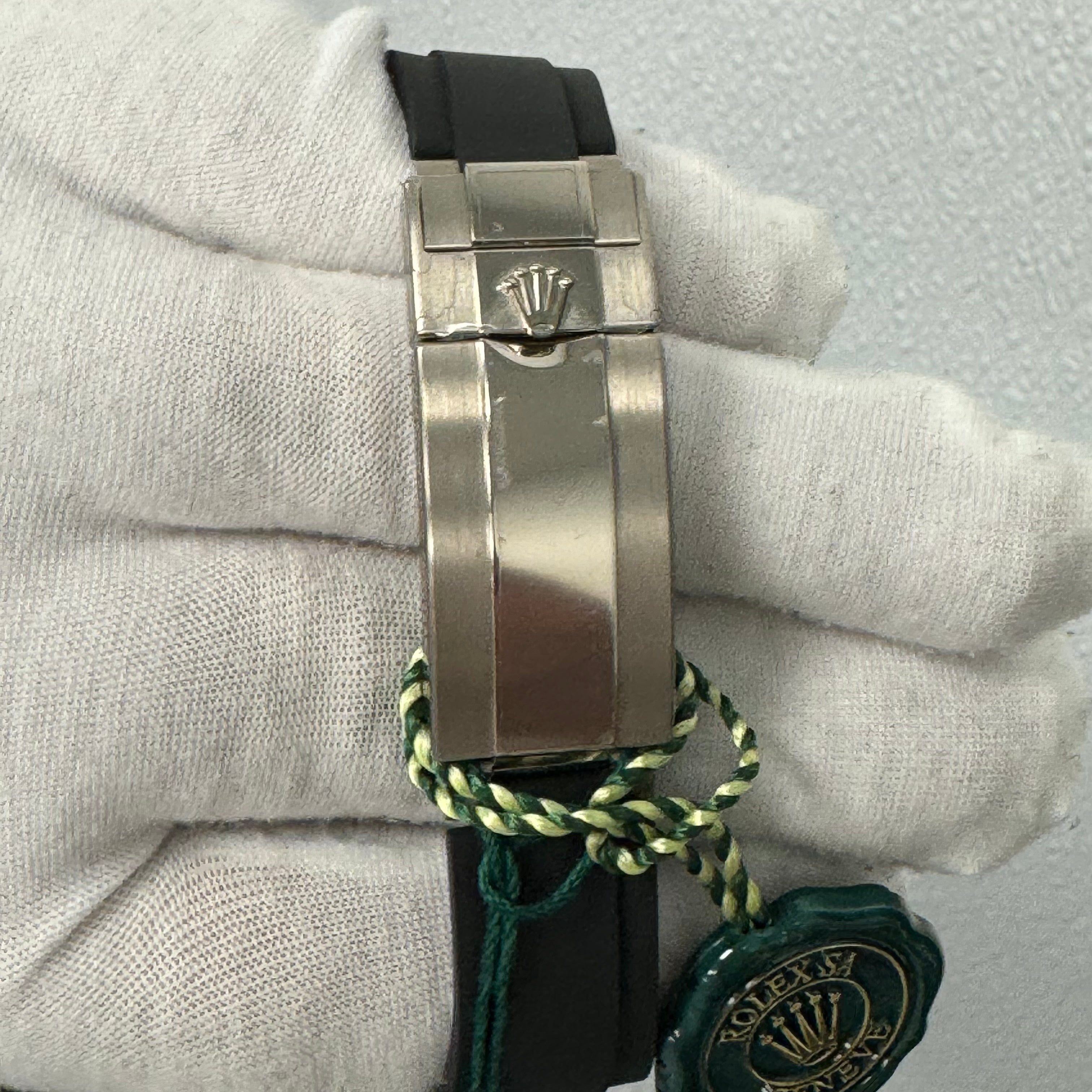 Rolex Daytona 40mm Silver Dial Ref# 126519LN - Happy Jewelers Fine Jewelry Lifetime Warranty