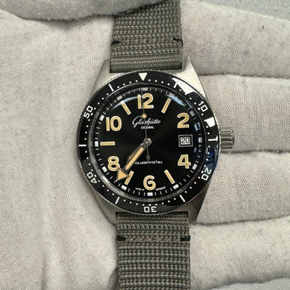 Glashutte Sea Q 39mm Black Dial Ref# 1-39-11-06-80-34 - Happy Jewelers Fine Jewelry Lifetime Warranty