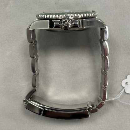 Rolex Submariner 40mm Green Dial Ref# 116610LV - Happy Jewelers Fine Jewelry Lifetime Warranty