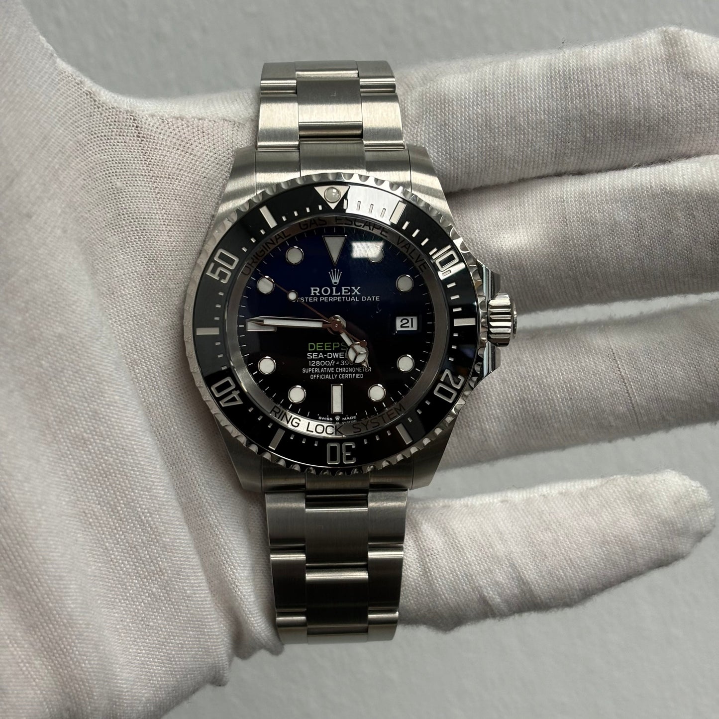 Rolex Sea-Dweller 44mm Black/Blue Dial Watch Ref# 126660