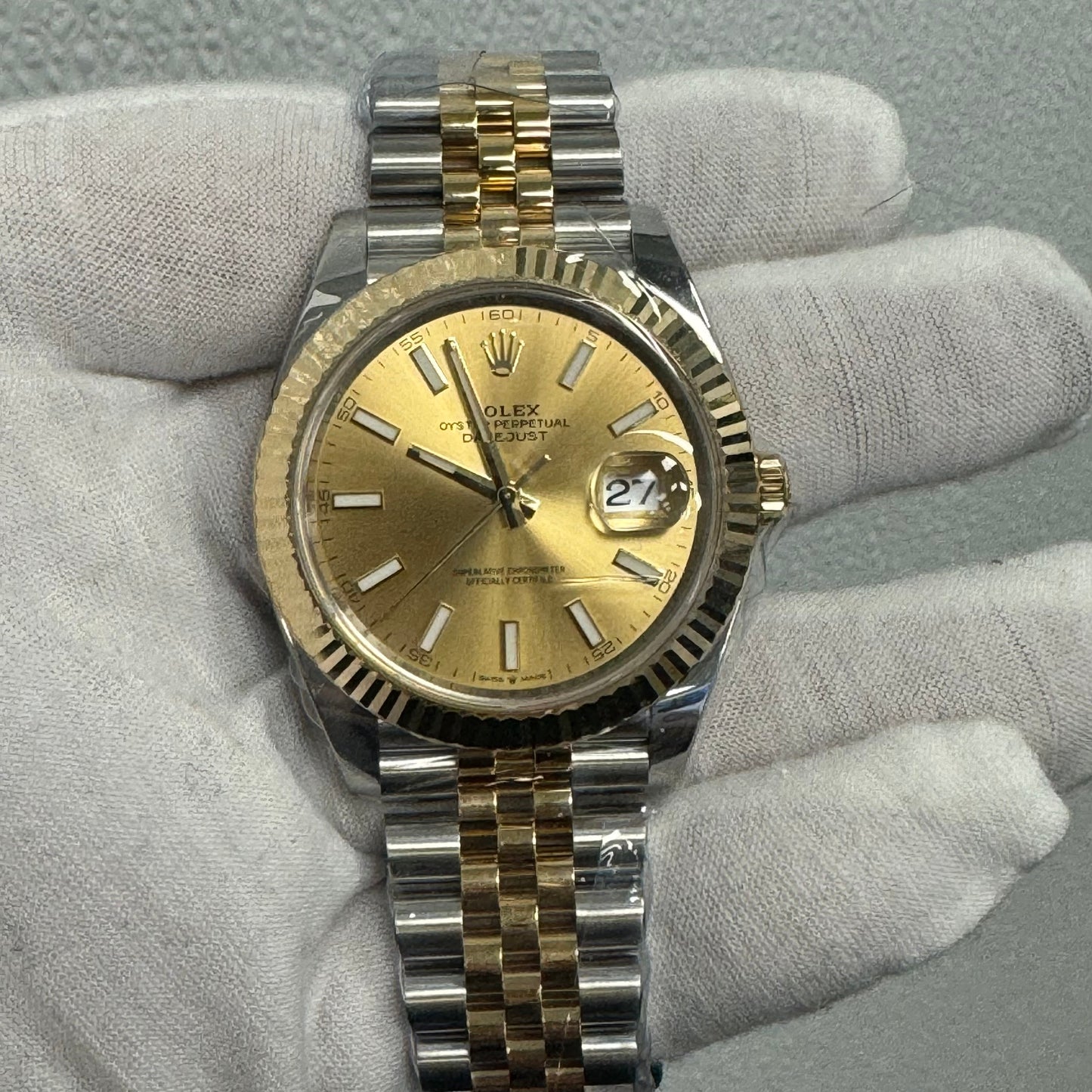 Rolex Datejust 41mm Champagne Dial Watch Ref# 126333