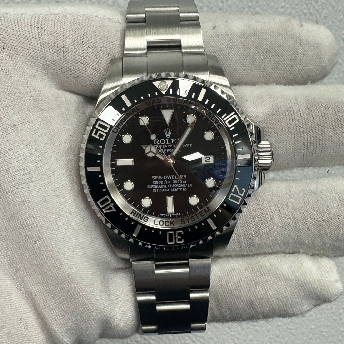 Rolex Sea-Dweller 44mm Black Dial Watch Ref# 116660