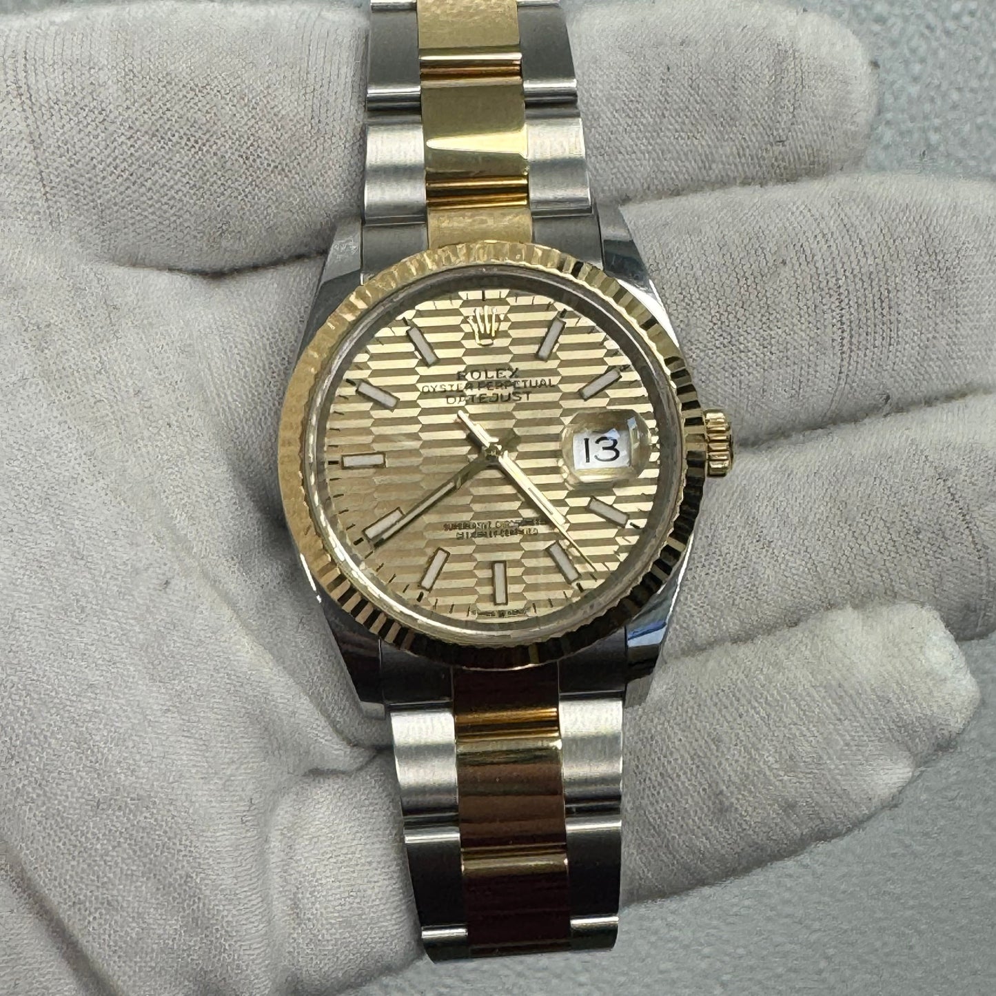 Rolex Datejust 36 Silver Jubilee Design Set with Diamonds Dial Fluted Bezel Oyster Yellow Gold Two Tone Watch 126233 NP