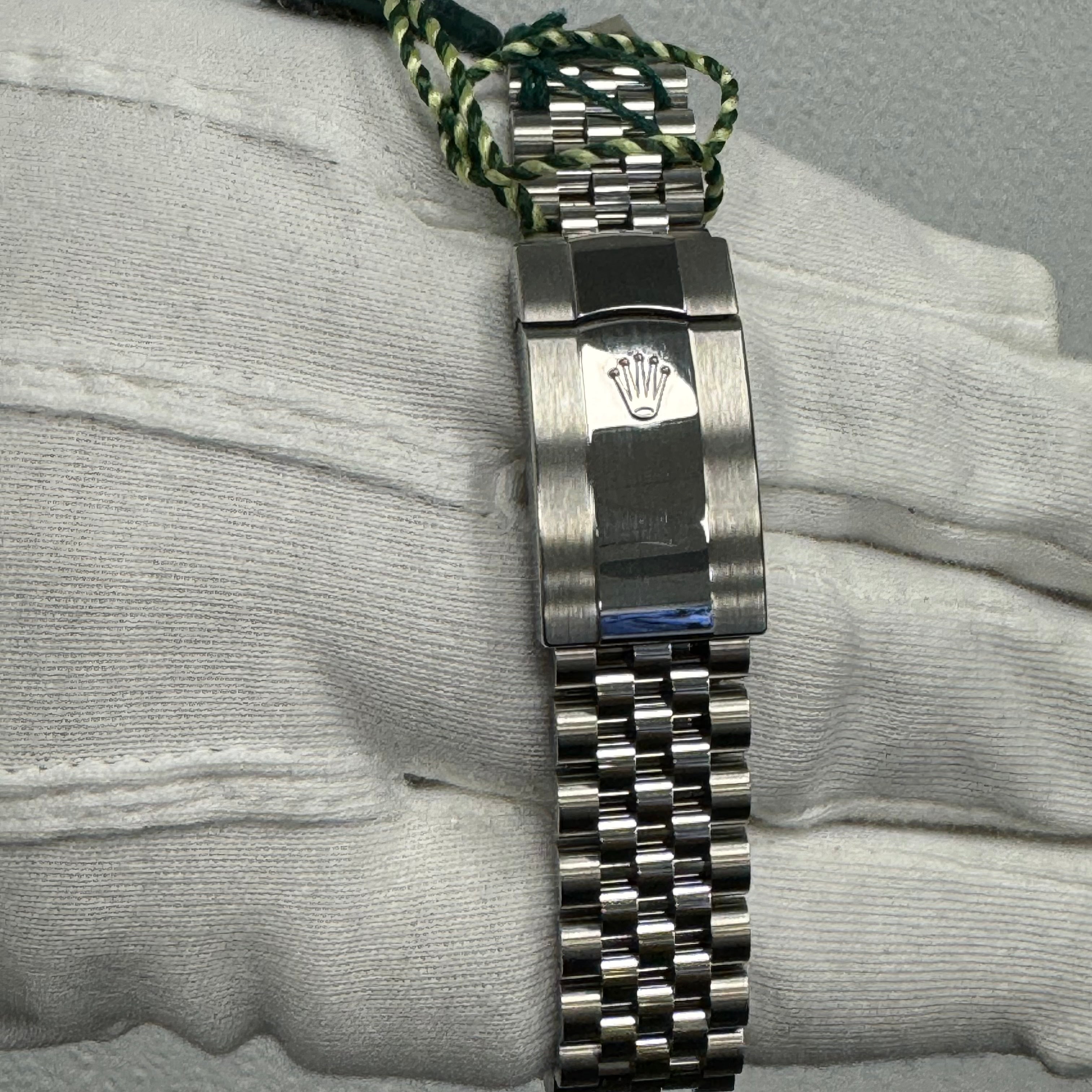 Rolex Datejust 41mm White Dial Watch Ref# 126334 - Happy Jewelers Fine Jewelry Lifetime Warranty