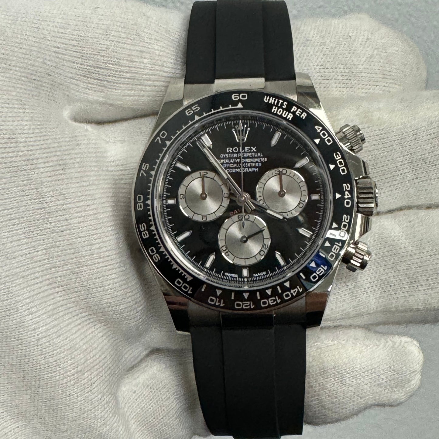 Rolex Daytona 40mm Black Dial Watch Ref# 126519LN