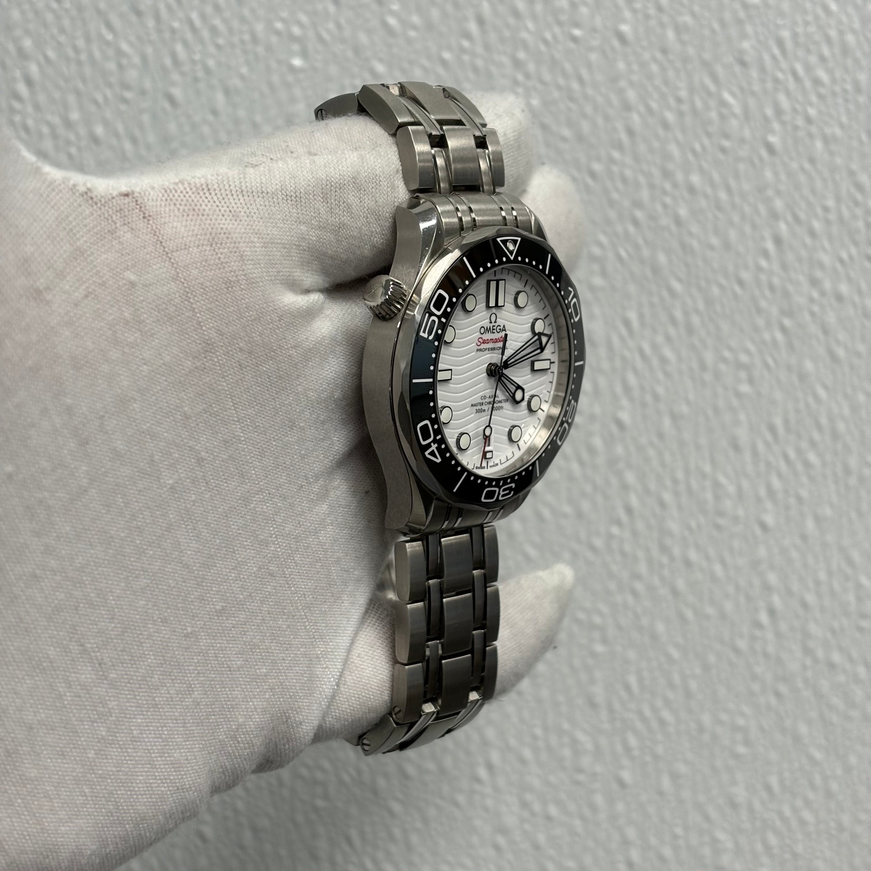 Omega Seamaster 42mm White Dial Ref# 210.30.42.20.04.001 - Happy Jewelers Fine Jewelry Lifetime Warranty