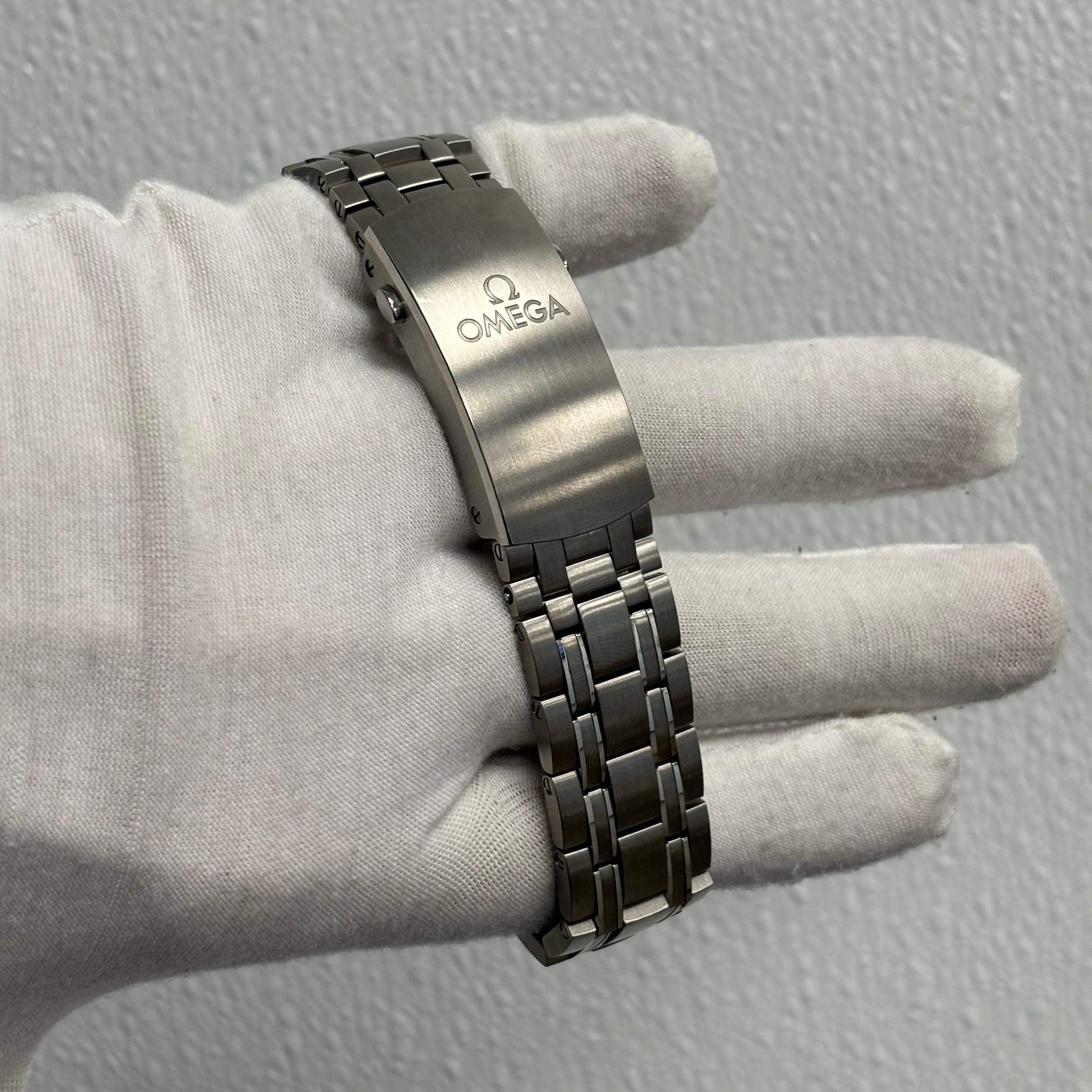 Omega Seamaster 42mm White Dial Ref# 210.30.42.20.04.001 - Happy Jewelers Fine Jewelry Lifetime Warranty