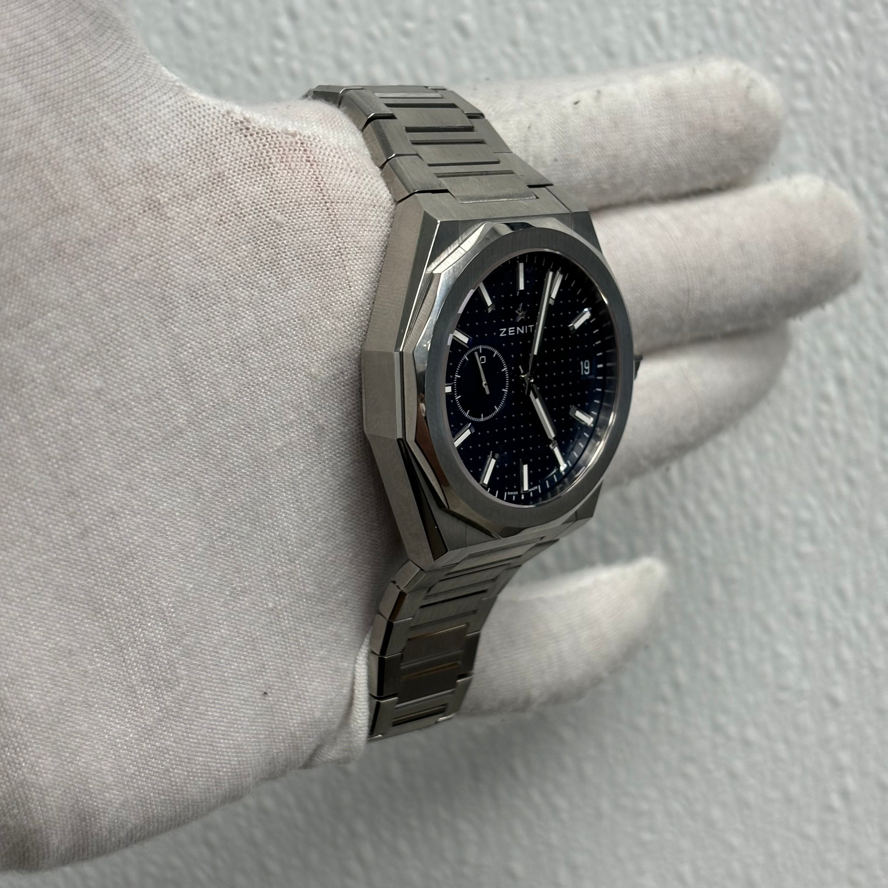 Zenith Defy 41mm Blue Dial Watch Ref# 03.9300.3620/51.I001 - Happy Jewelers Fine Jewelry Lifetime Warranty