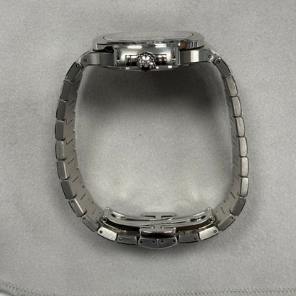 Patek Philippe Lady Nautilus 35.2mm Silver Opaline Dial Watch Ref# 7118/1A-010 - Happy Jewelers Fine Jewelry Lifetime Warranty