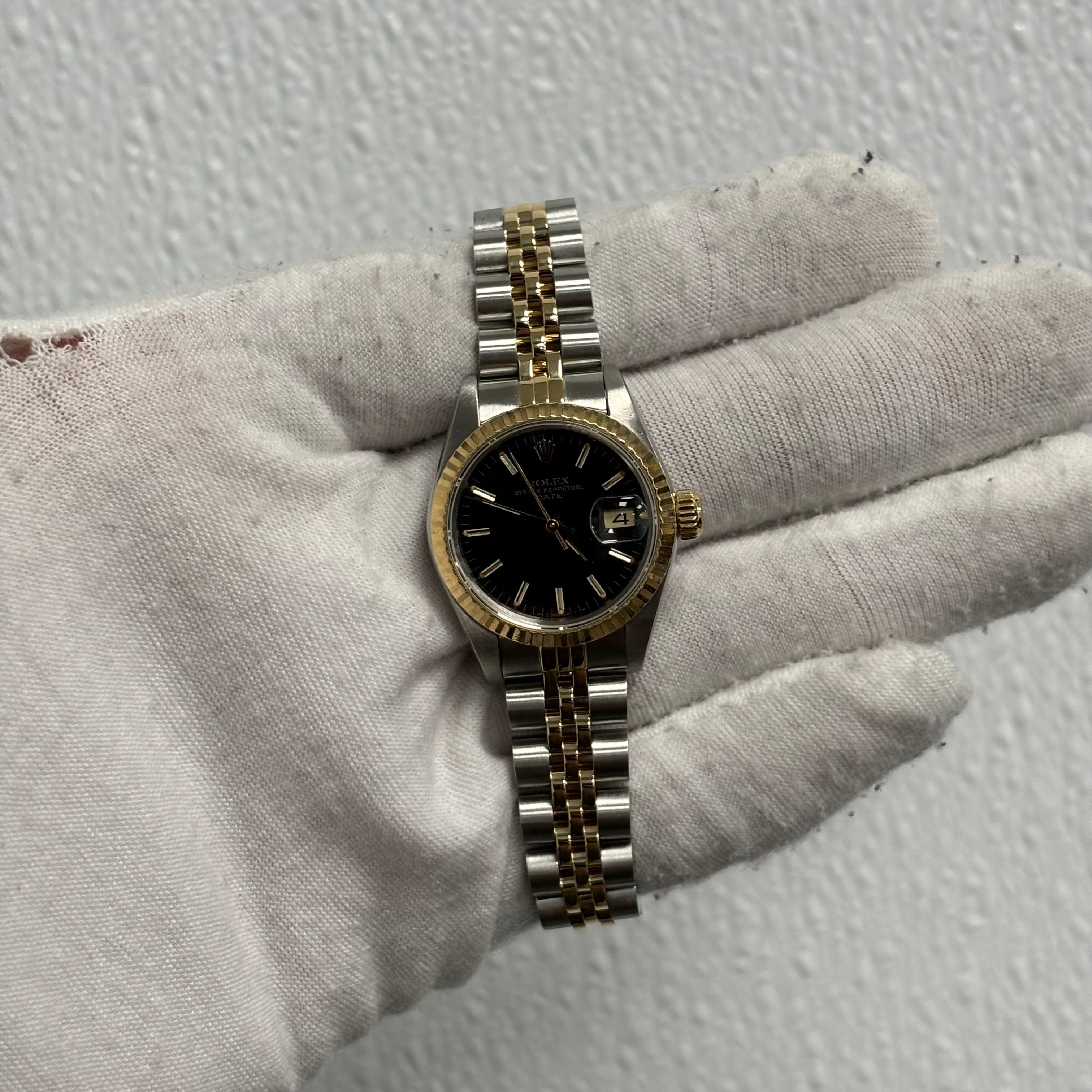 Rolex Datejust 26mm Black Watch Dial Ref# 69173 - Happy Jewelers Fine Jewelry Lifetime Warranty