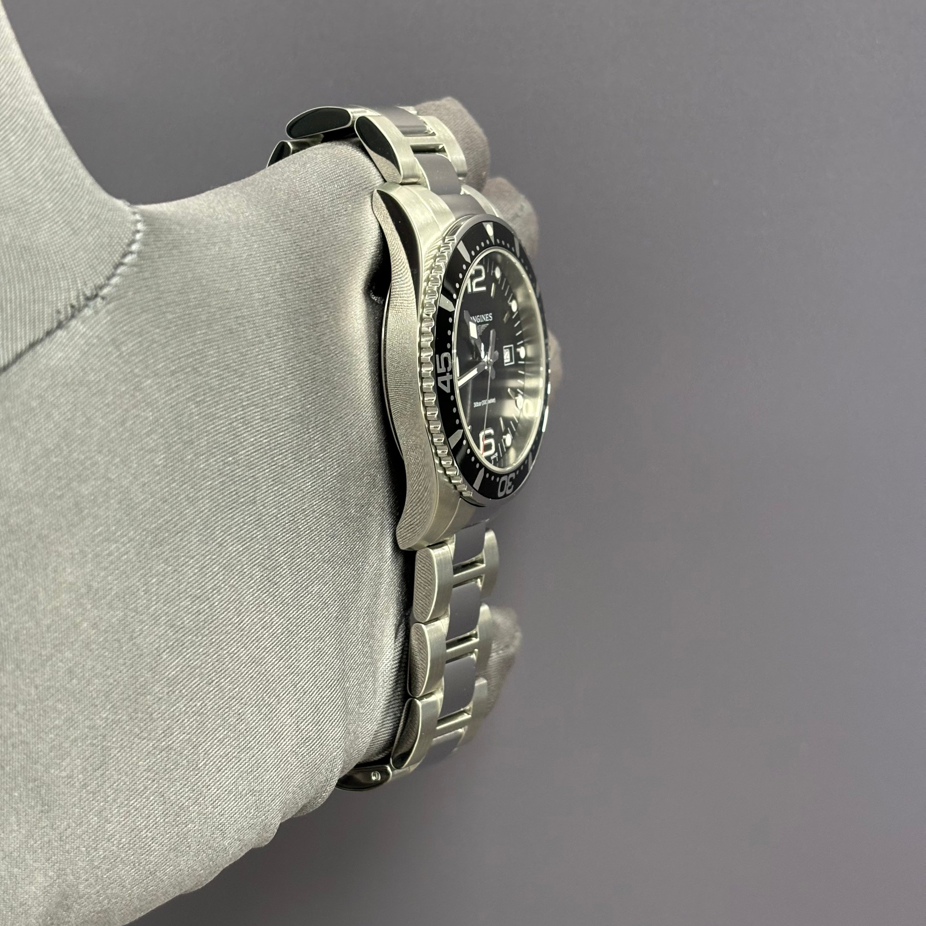 Longines Hydroconquest 44mm Black Dial Watch Ref# L3.840.4.56.6 - Happy Jewelers Fine Jewelry Lifetime Warranty