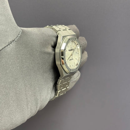 Audemars Piguet 37mm White Dial Ref# 15450ST.OO.1256ST.01 - Happy Jewelers Fine Jewelry Lifetime Warranty