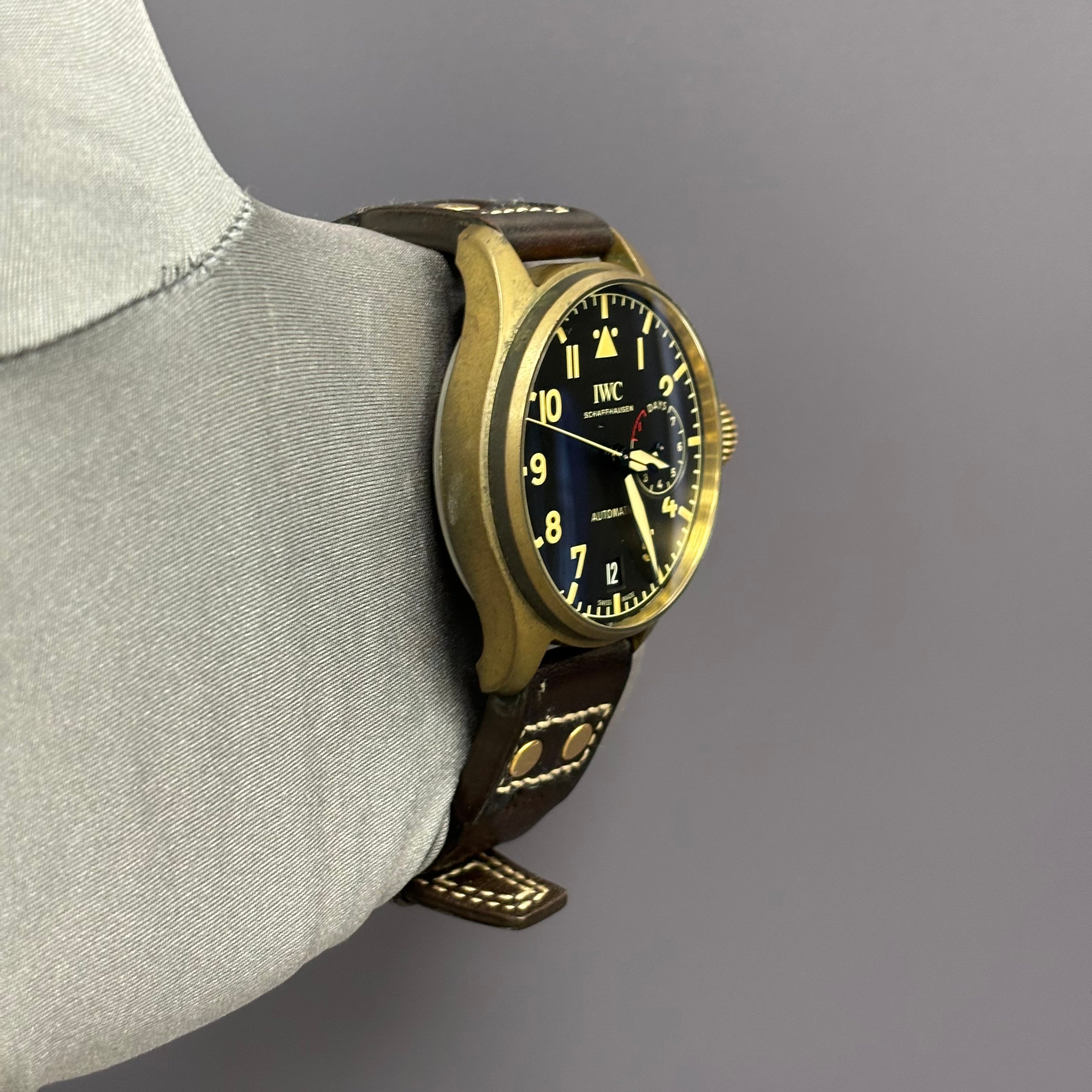 IWC Big Pilot 46.2mm Black Dial Watch Ref# IW501005 - Happy Jewelers Fine Jewelry Lifetime Warranty