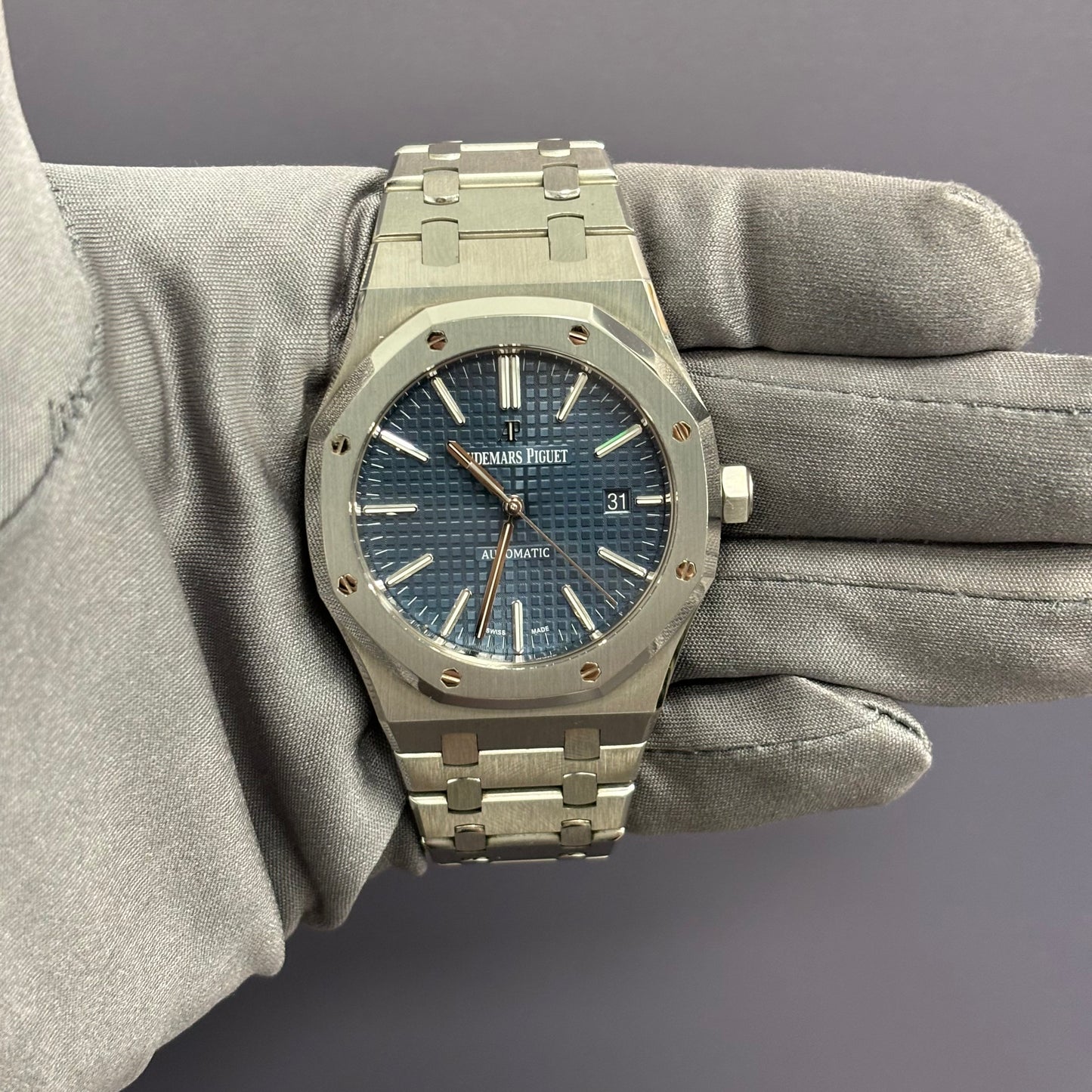 Audemars Piguet Royal Oak 41mm Blue Dial Ref# 15400ST.OO.1220ST.03