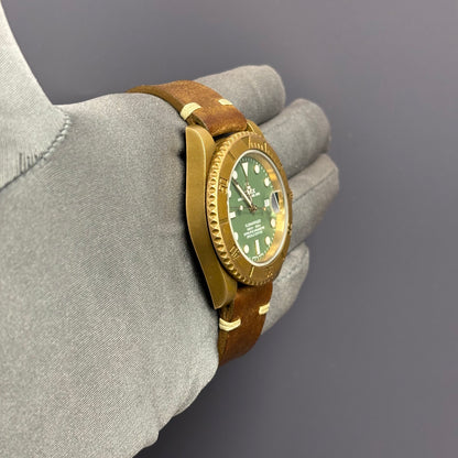 Rolex Submariner 40mm Green Dial Watch Ref# 11610 - Happy Jewelers Fine Jewelry Lifetime Warranty