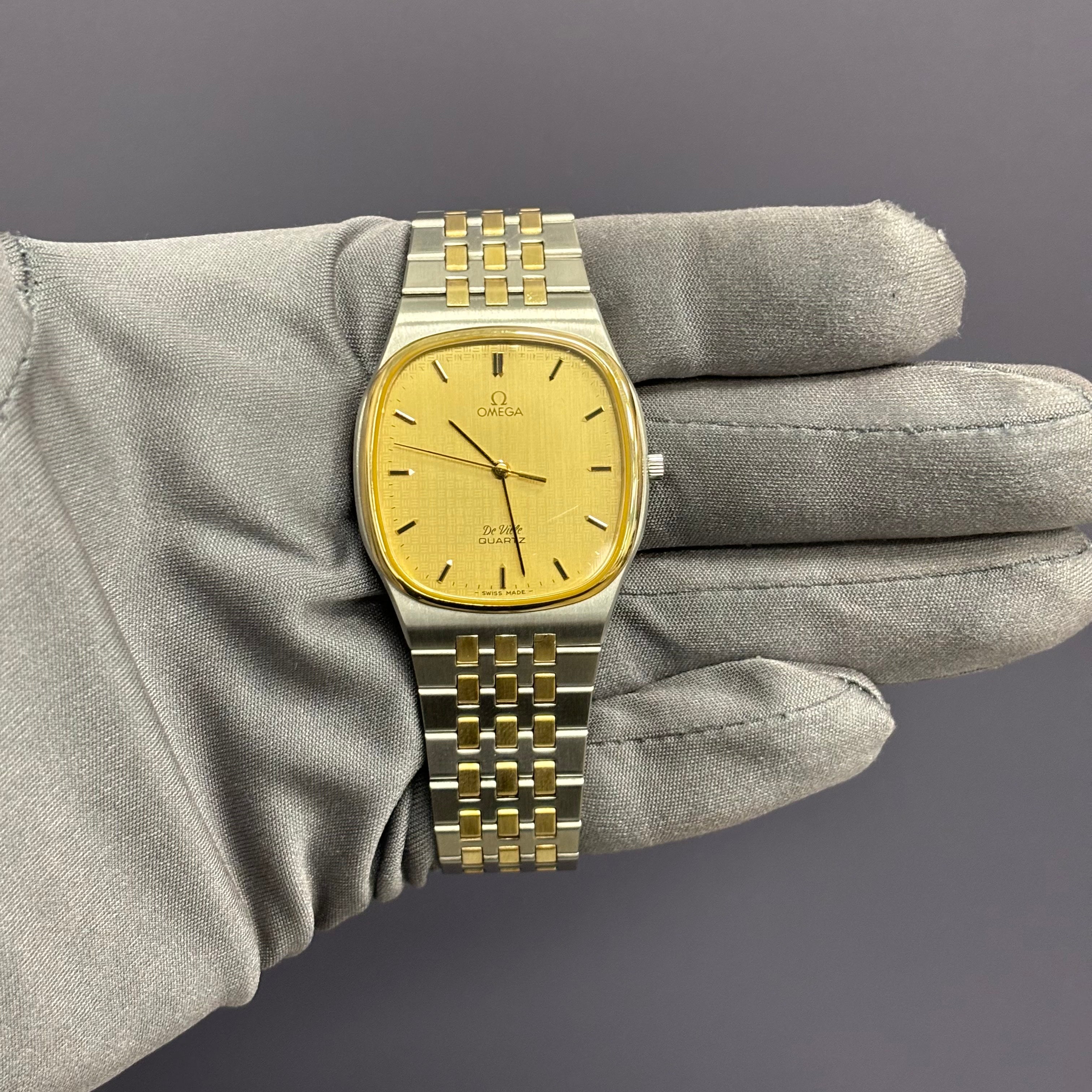 Omega De Ville 31.5mm Champagne Dial Watch - Happy Jewelers Fine Jewelry Lifetime Warranty