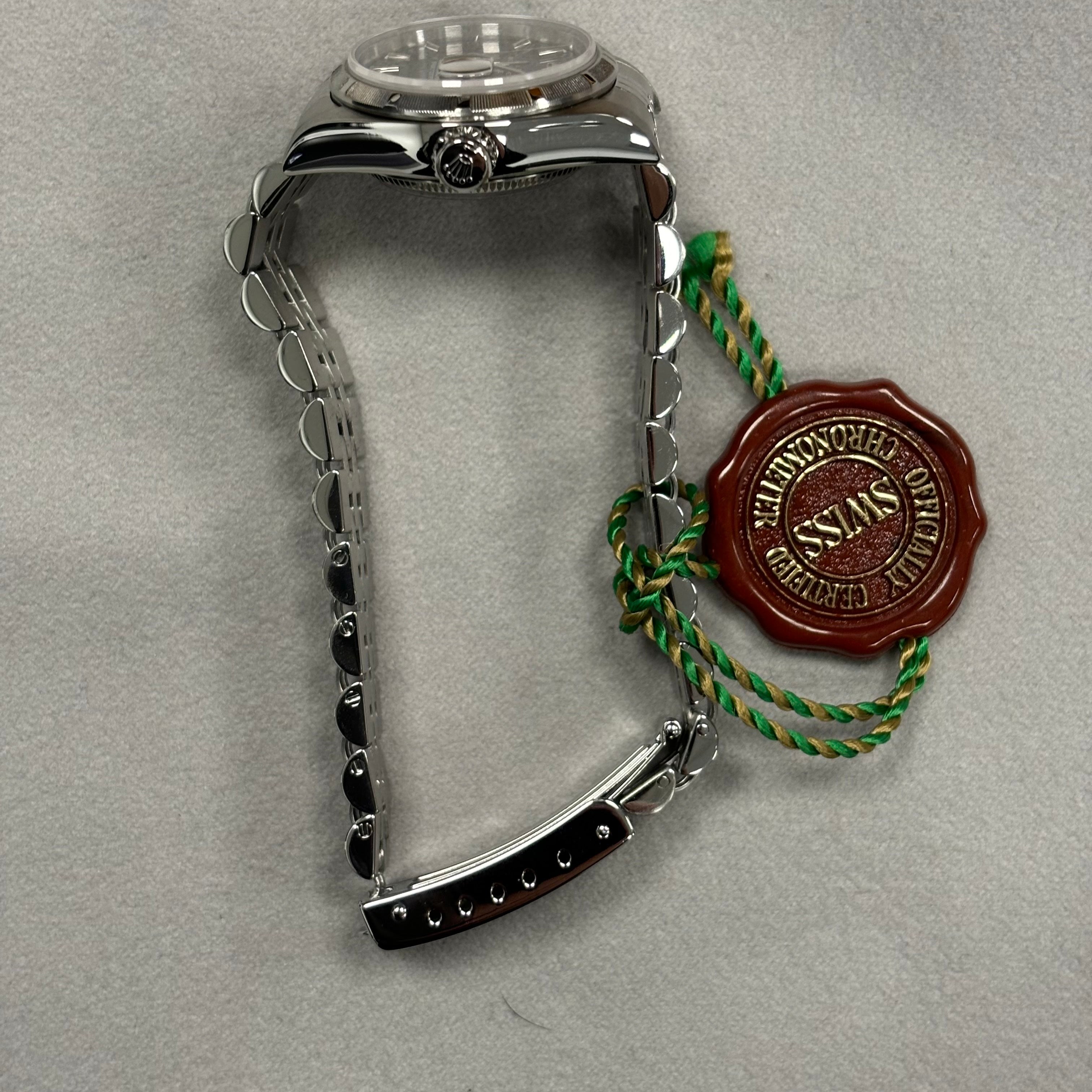 Rolex Oyster Perpetual 26mm Black Dial Watch Ref# 69190 - Happy Jewelers Fine Jewelry Lifetime Warranty