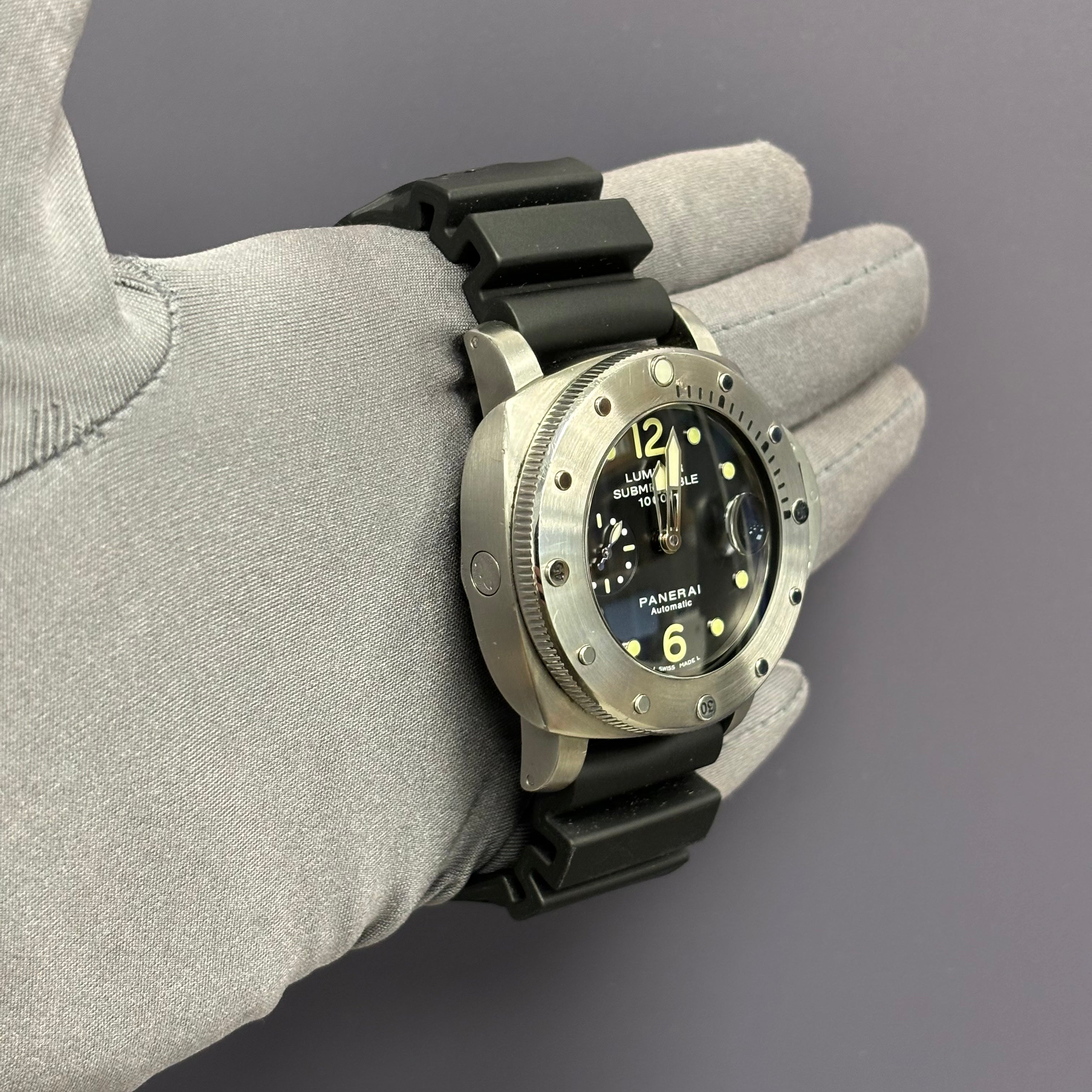 Panerai Luminor 44mm Black Dial Watch Ref# PAM01109 - Happy Jewelers Fine Jewelry Lifetime Warranty