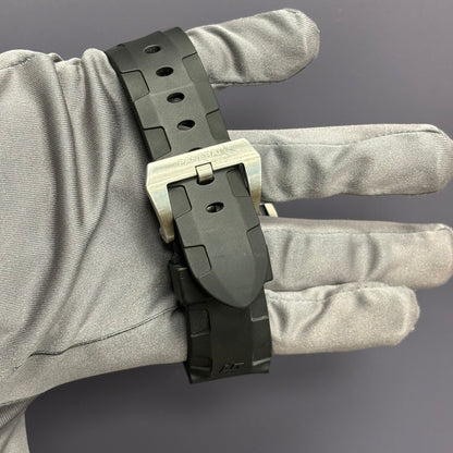 Panerai Luminor 44mm Black Dial Watch Ref# PAM01109 - Happy Jewelers Fine Jewelry Lifetime Warranty