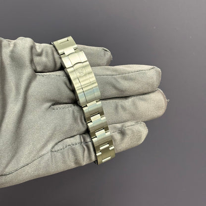 Rolex Oyster Perpetual 28mm Black Dial Watch Ref# 276200 - Happy Jewelers Fine Jewelry Lifetime Warranty