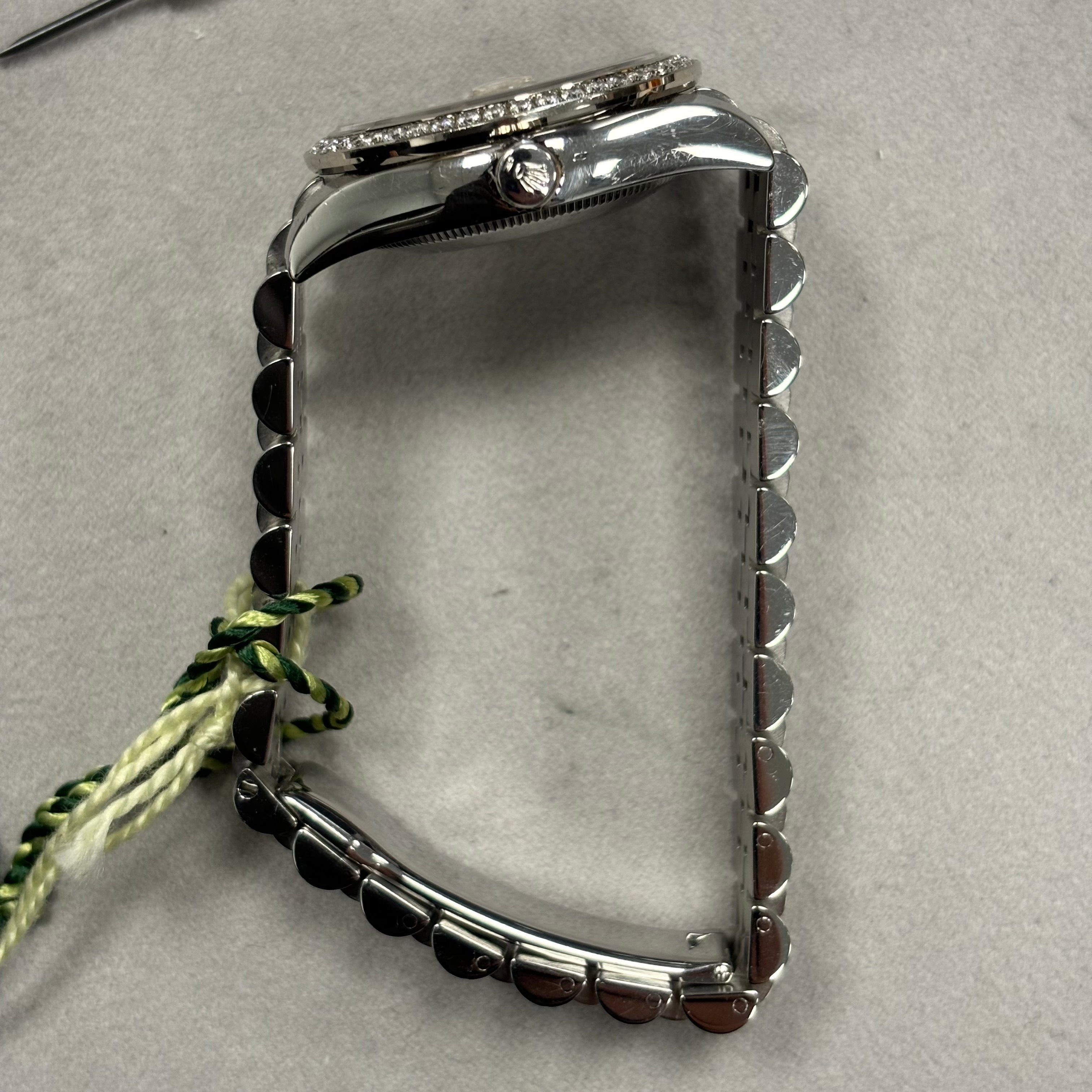 Rolex Datejust 31mm Silver Dial Watch Ref# 178384 - Happy Jewelers Fine Jewelry Lifetime Warranty