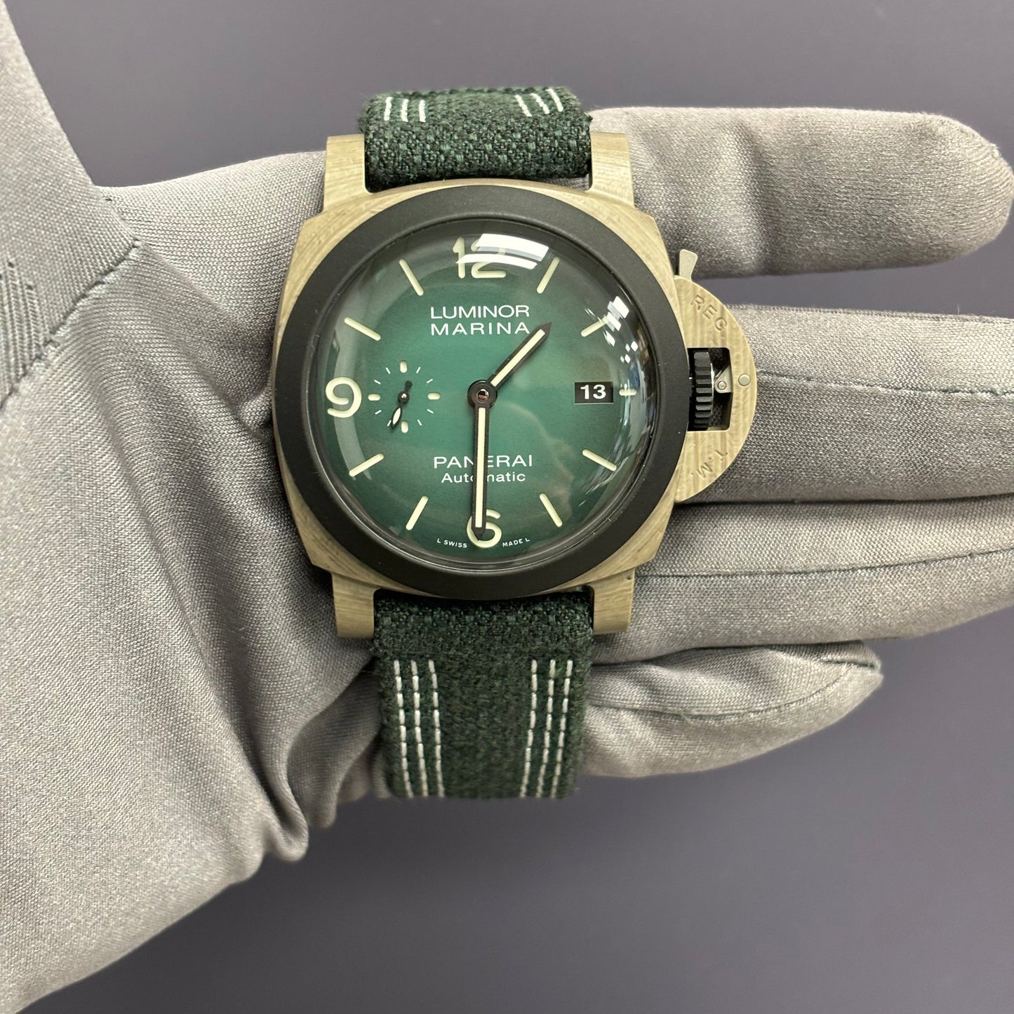 Panerai Luminor 44mm Green Dial Watch Ref# PAM01120