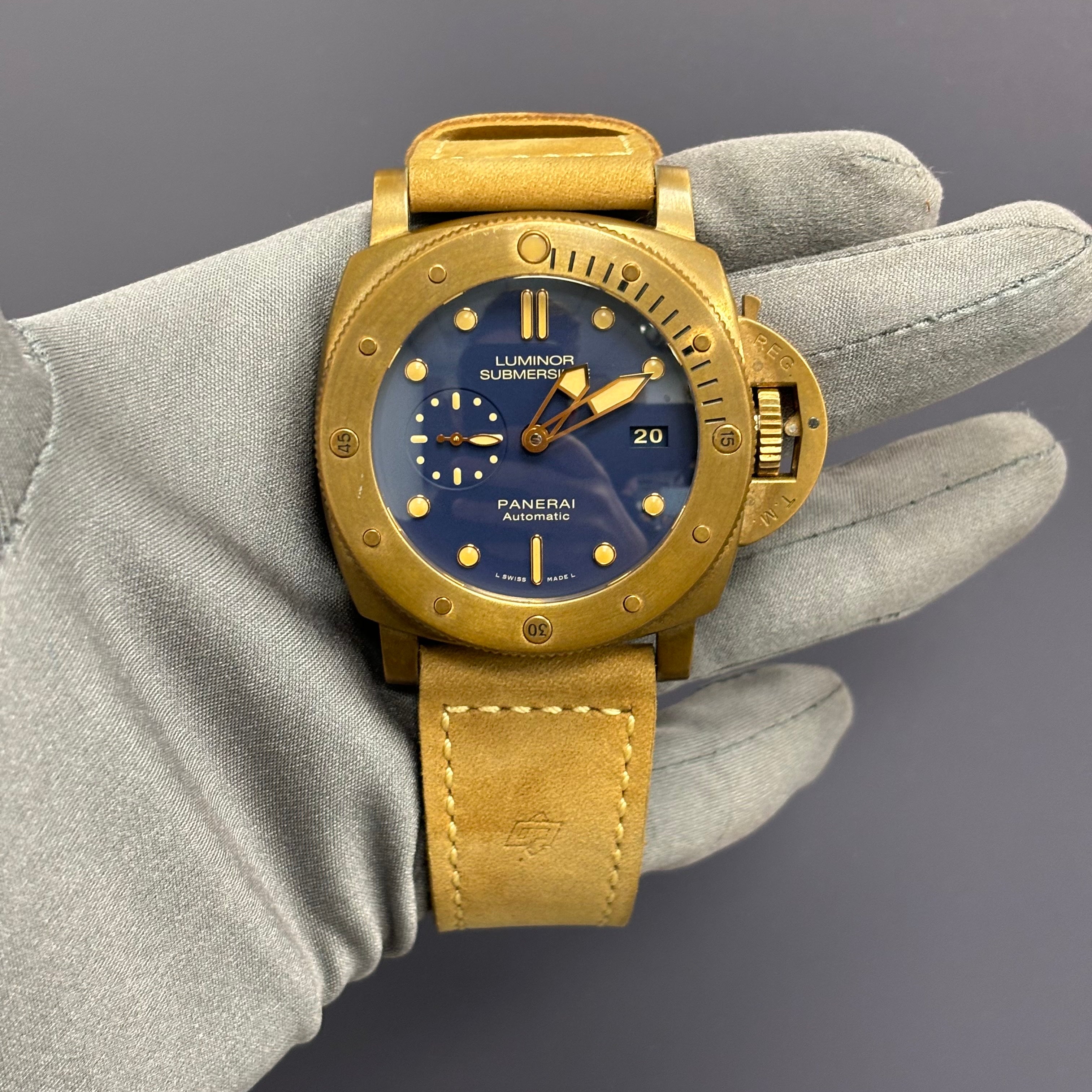 Panerai Luminor 47mm Blue Dial Watch Ref# PAM00671 - Happy Jewelers Fine Jewelry Lifetime Warranty