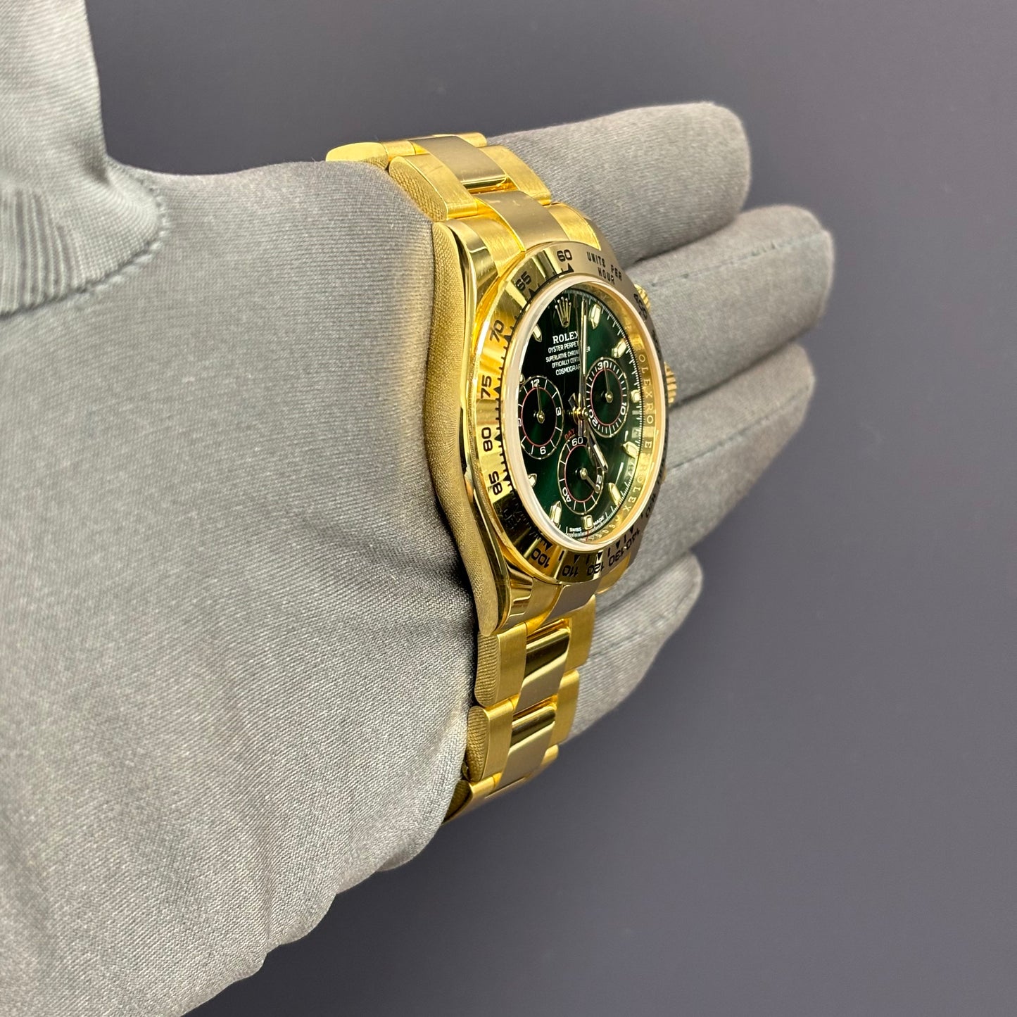 Rolex Daytona 40mm Green Dial Watch Ref# 116508